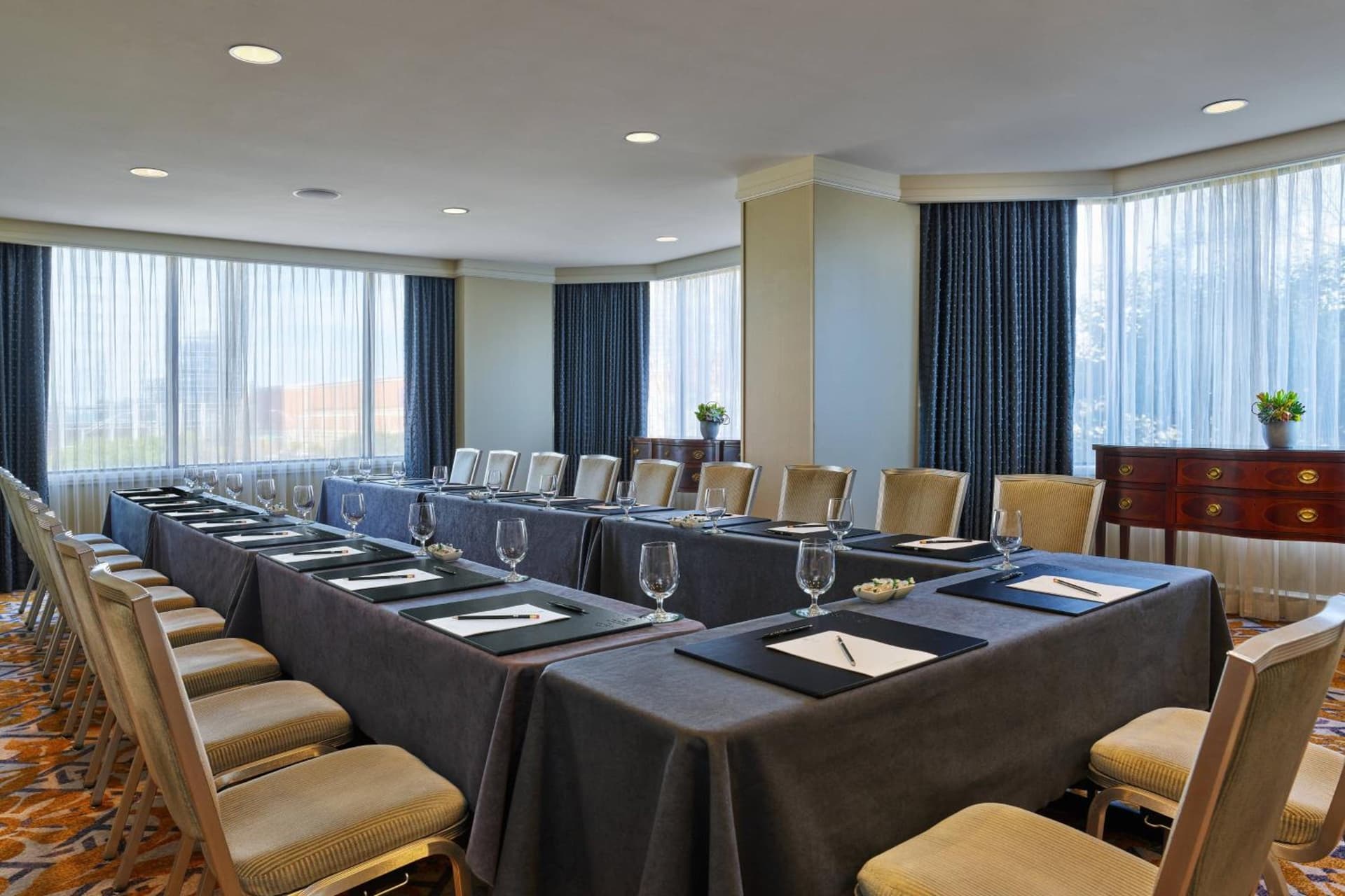 The Whitley, a Luxury Collection Hotel, Atlanta Buckhead gallery photo in Atlanta, GA — image 35