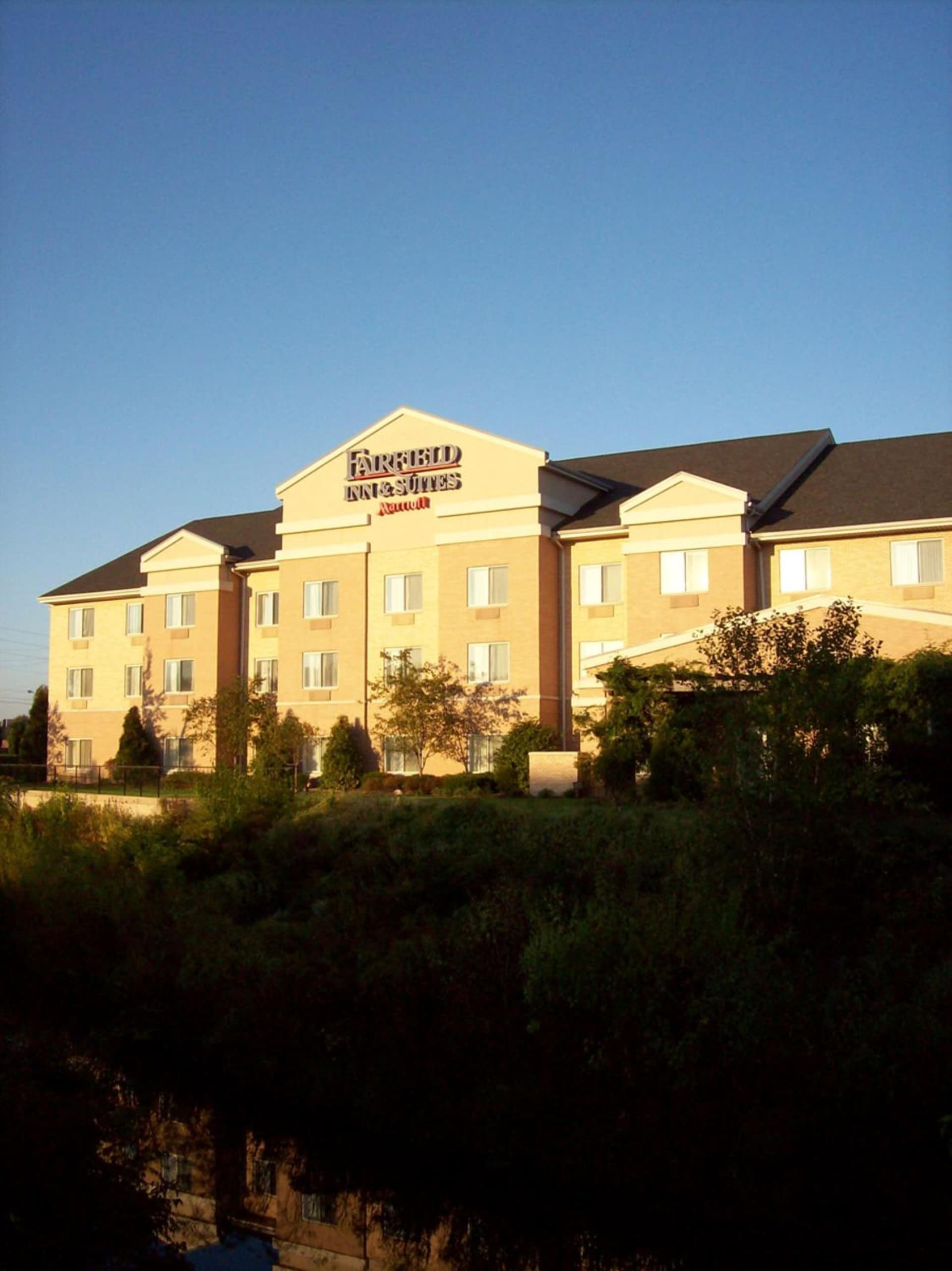 Fairfield Inn & Suites Indianapolis East gallery photo in Indianapolis, IN — image 12