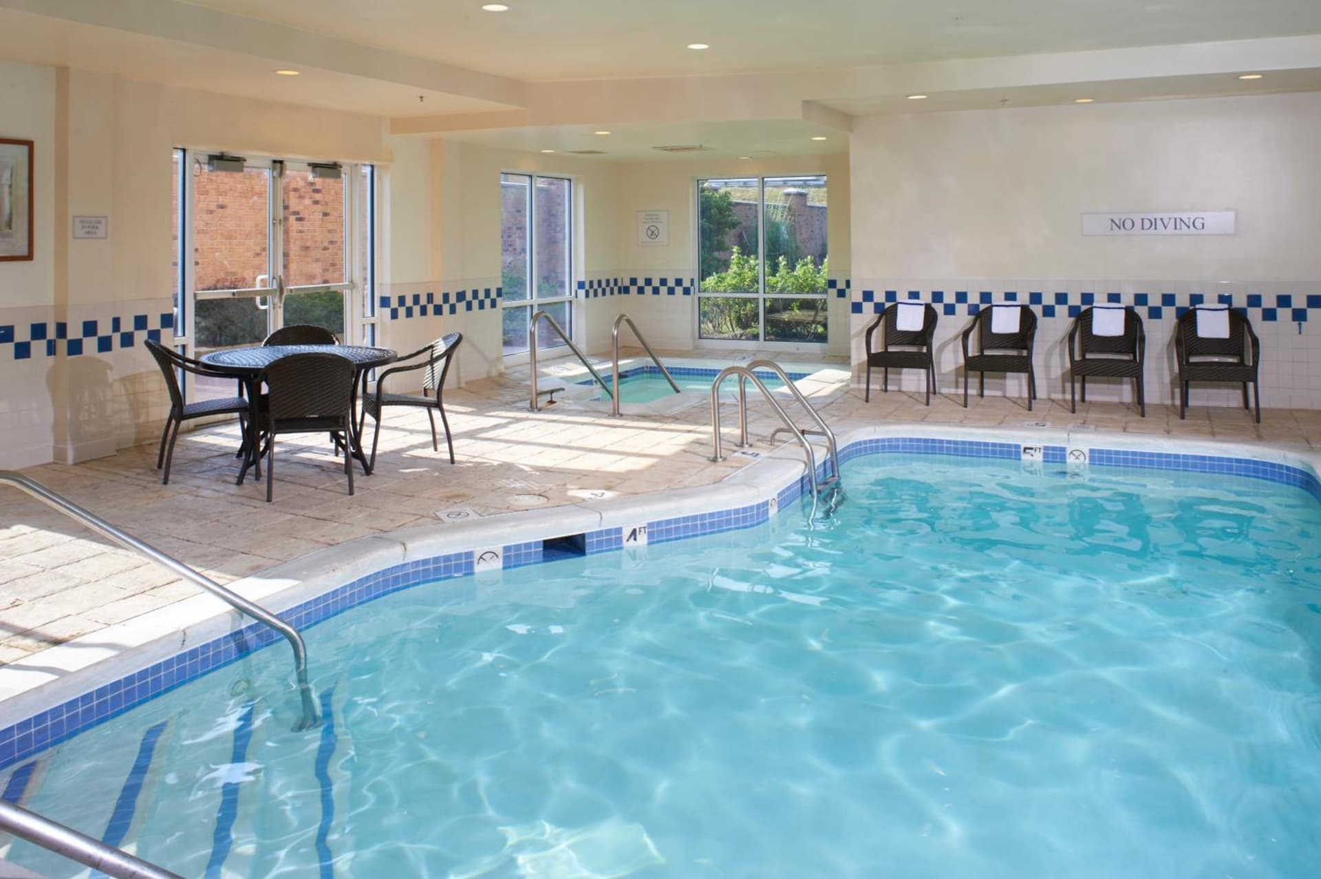 Fairfield Inn & Suites Indianapolis East gallery photo in Indianapolis, IN — image 17