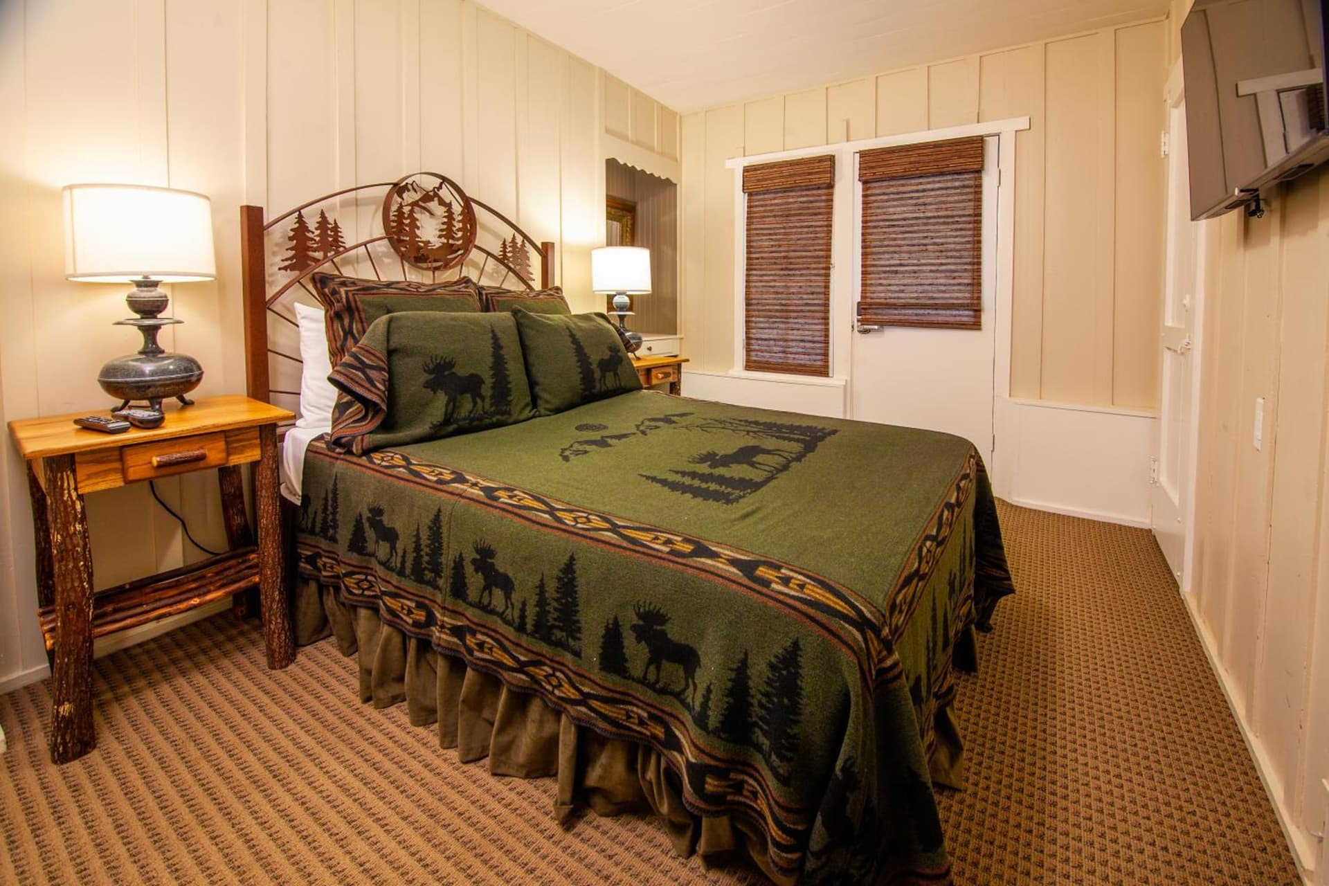 Tahquitz Pines Retreat gallery photo in Idyllwild, CA — image 78