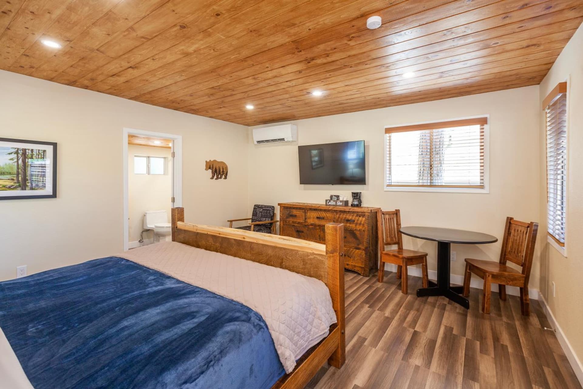 Tahquitz Pines Retreat gallery photo in Idyllwild, CA — image 101