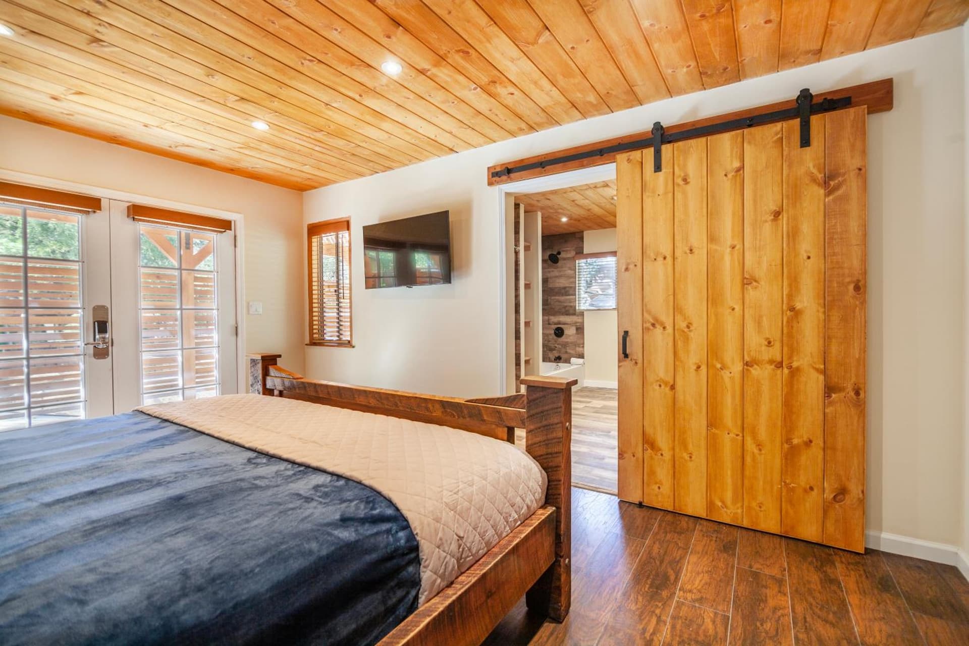 Tahquitz Pines Retreat gallery photo in Idyllwild, CA — image 111