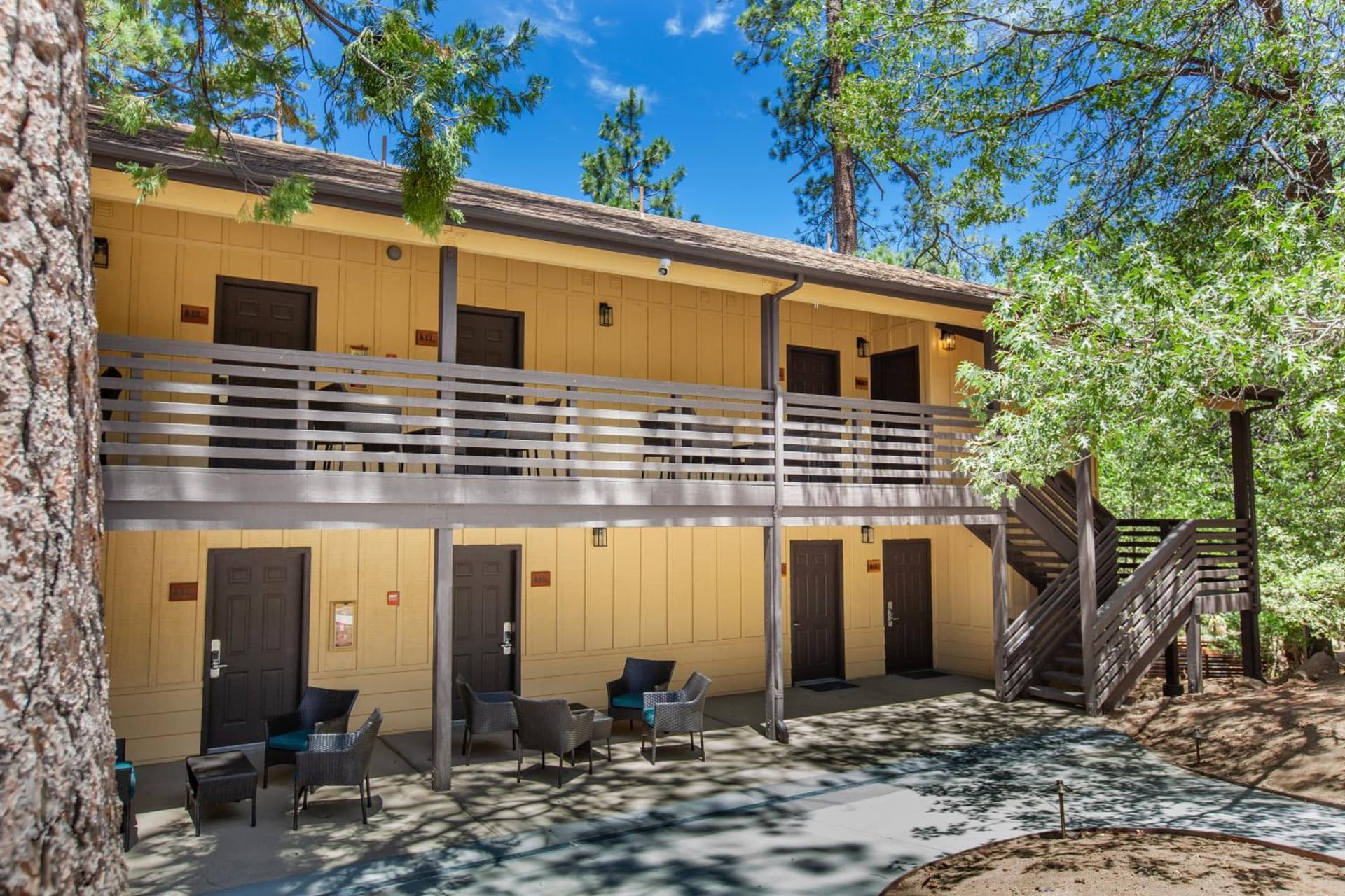 Tahquitz Pines Retreat gallery photo in Idyllwild, CA — image 112