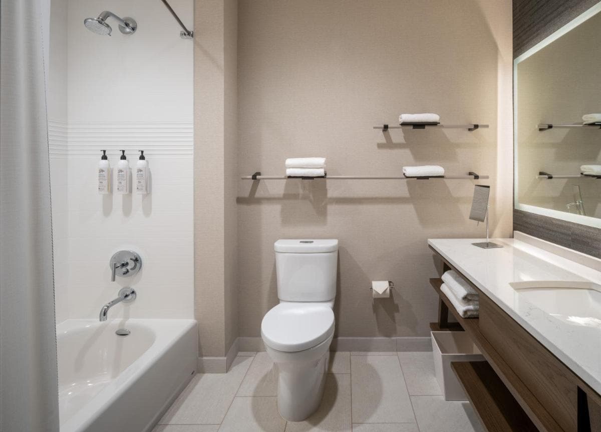 Delta Hotels by Marriott Wichita Falls Convention Center gallery photo in Wichita Falls, TX — image 34