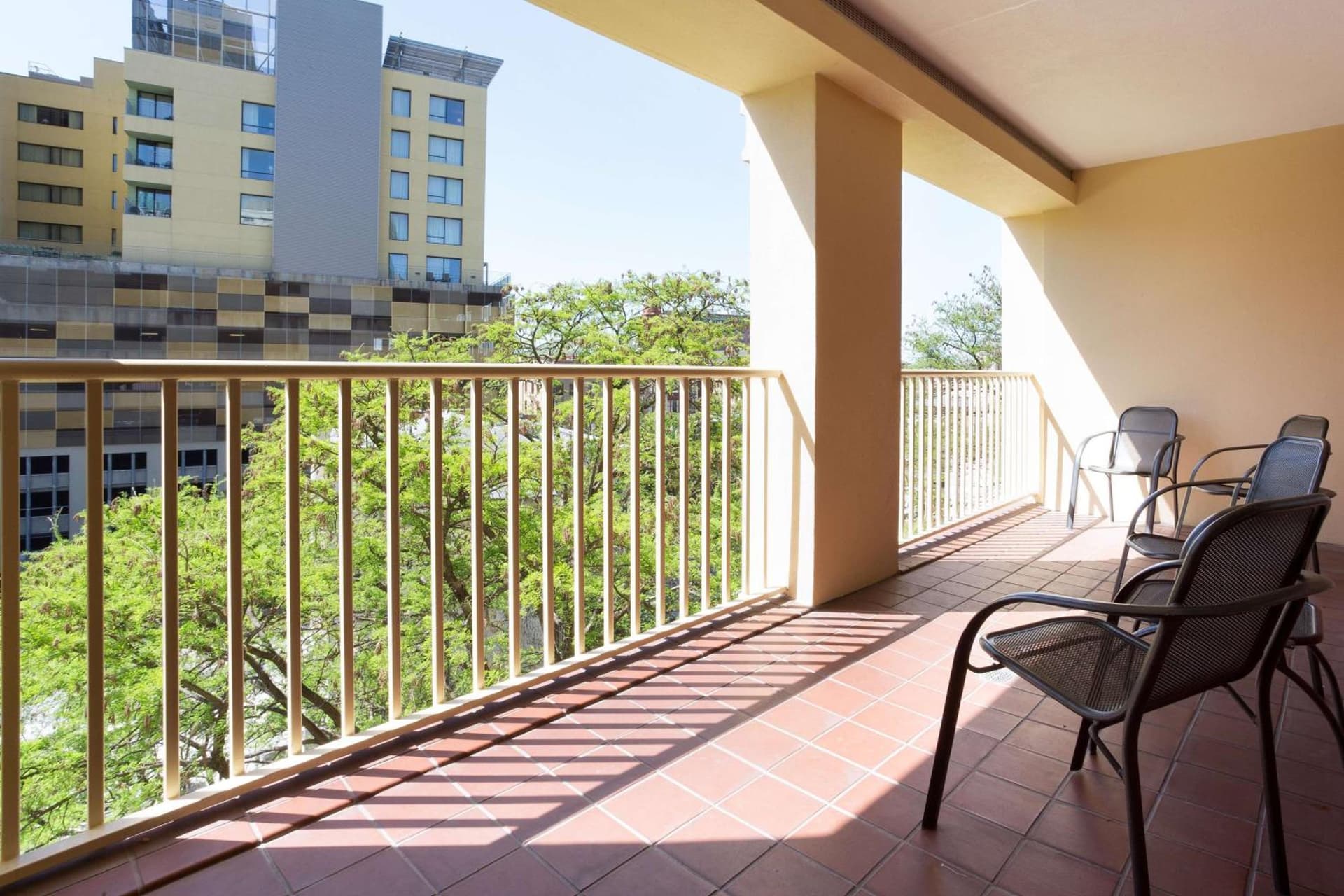 Drury Inn & Suites San Antonio Riverwalk gallery photo in San Antonio, TX — image 5