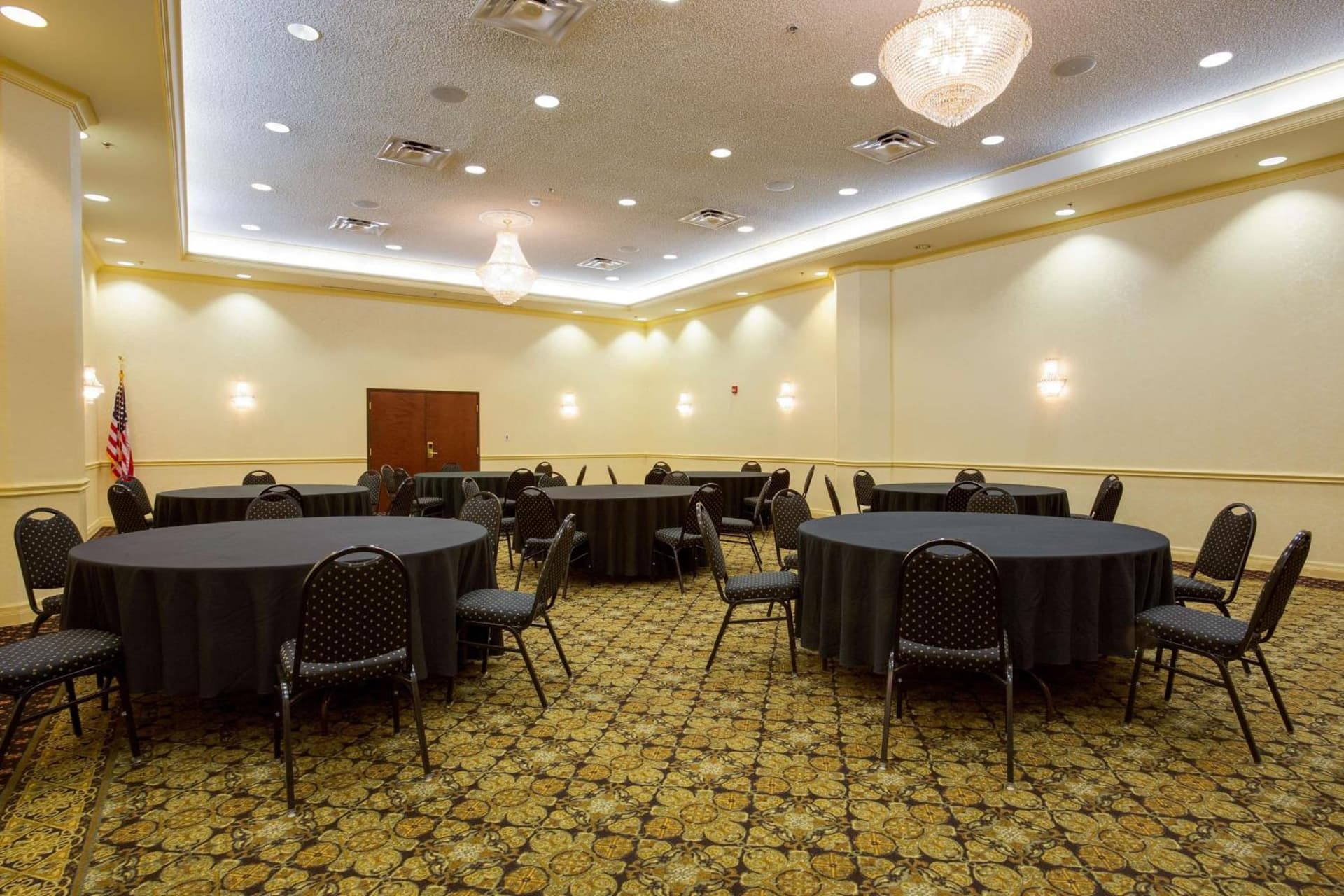 Pear Tree Inn St Louis Convention Center gallery photo in Saint Louis, MO — image 23