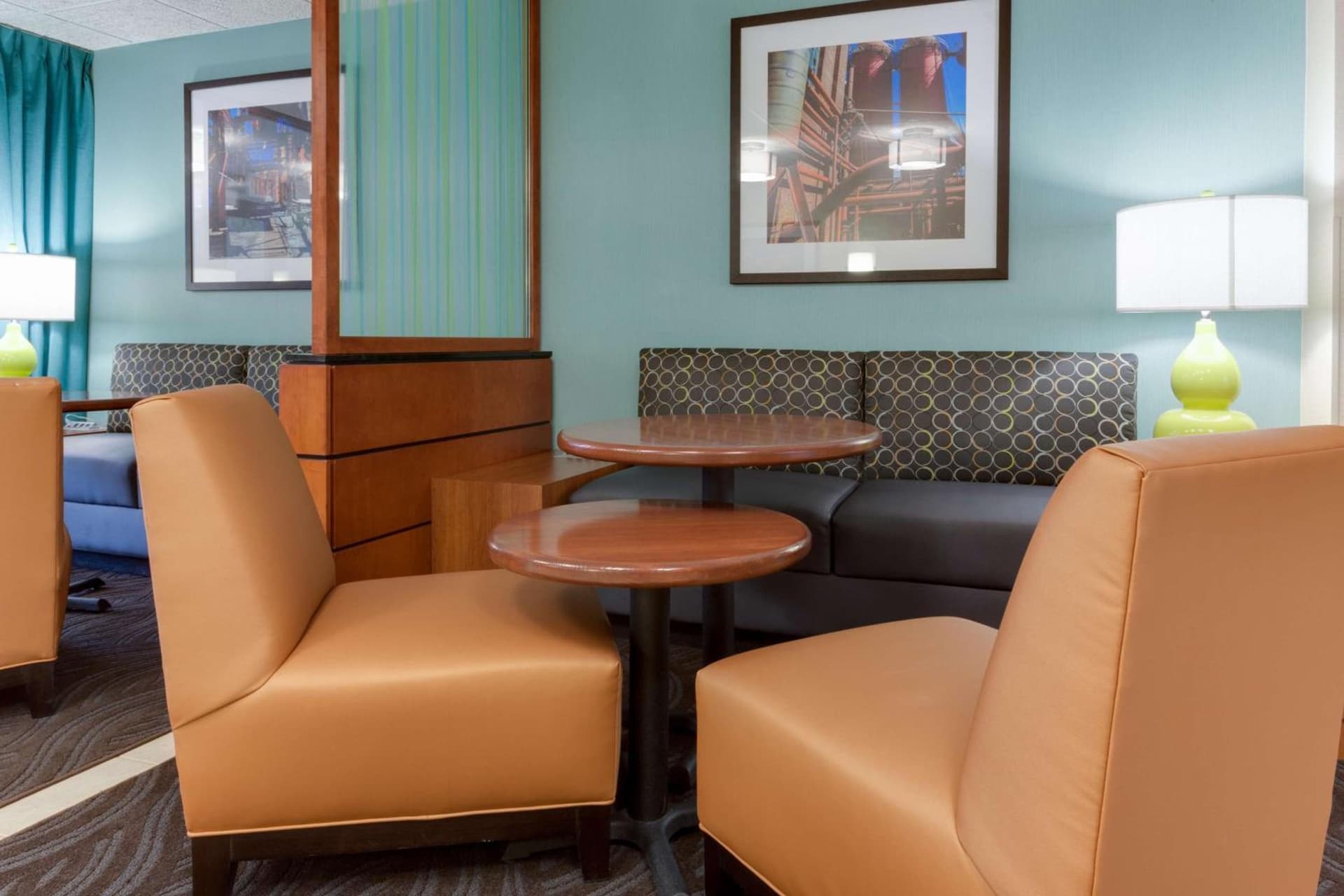 Drury Inn & Suites Birmingham Grandview gallery photo in Birmingham, AL — image 11