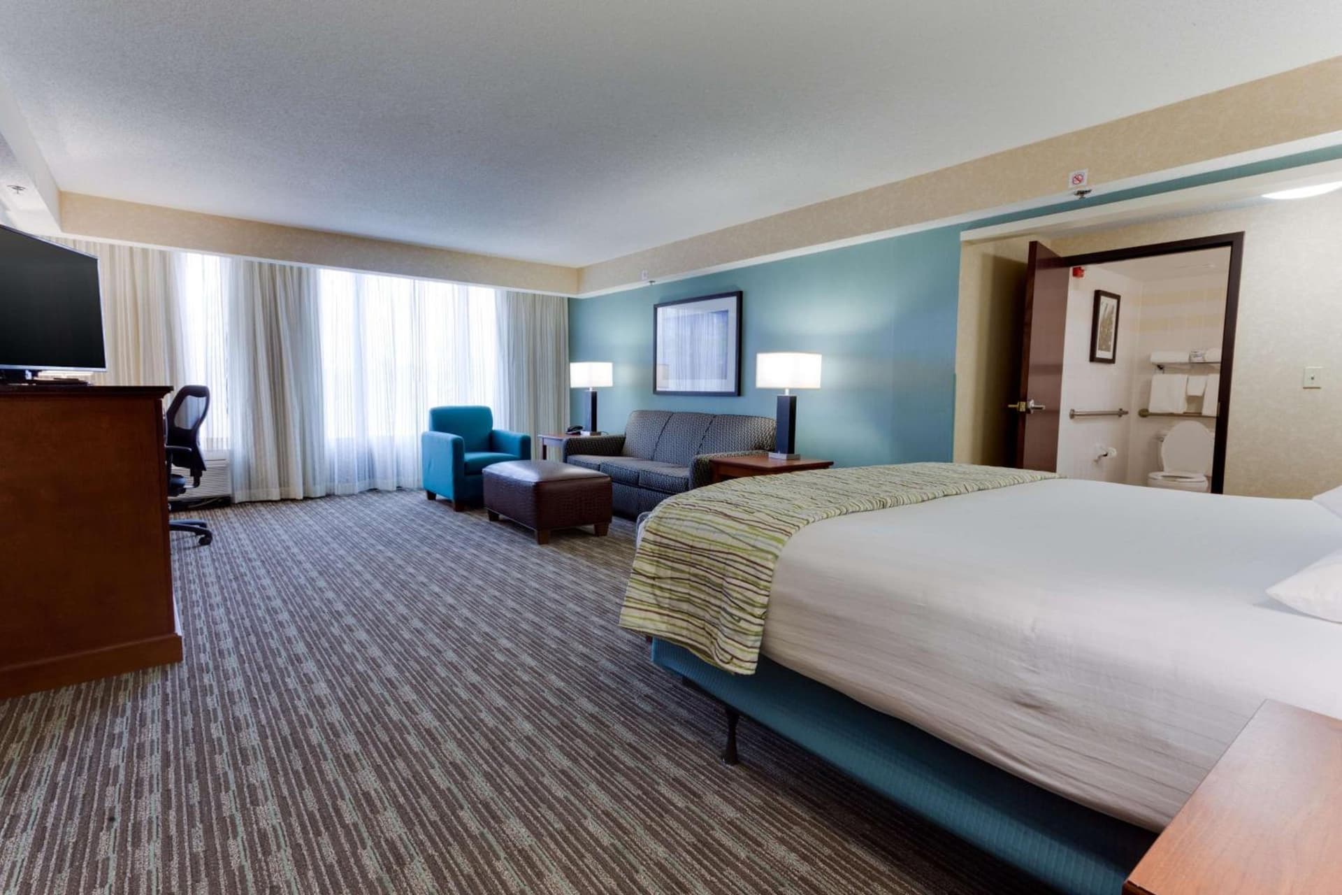 Drury Inn & Suites Birmingham Grandview gallery photo in Birmingham, AL — image 13