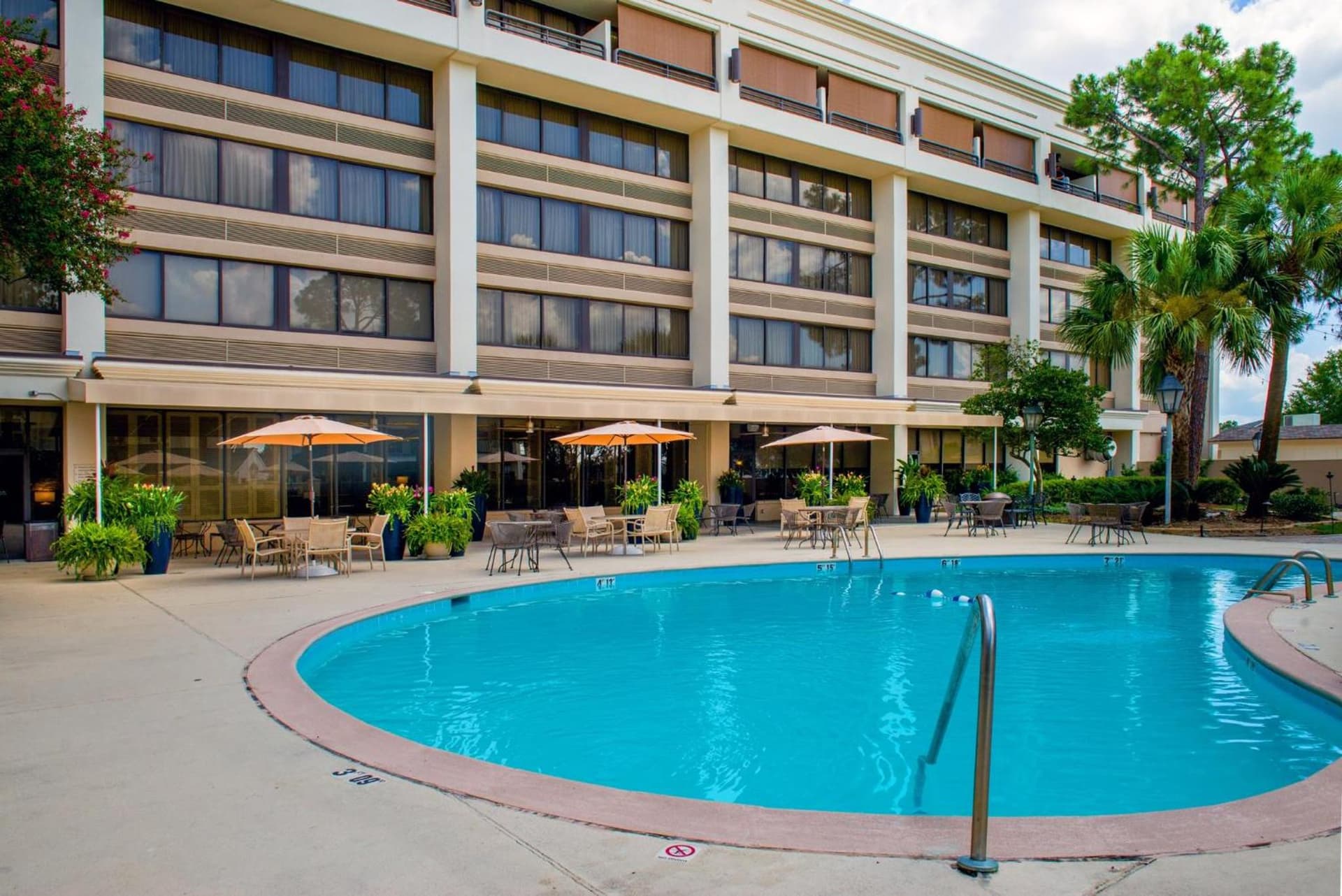 Crowne Plaza Executive Center Baton Rouge by IHG gallery photo in Baton Rouge, LA — image 76