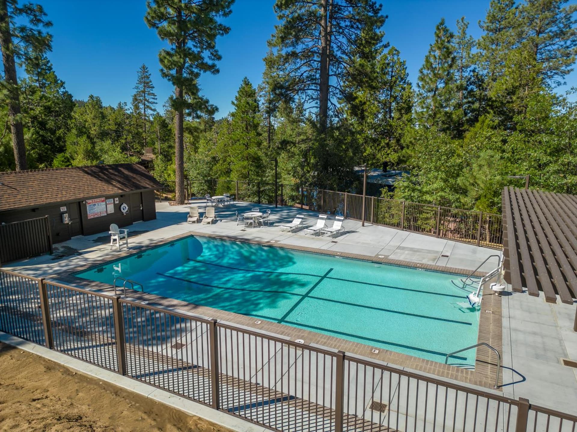 Tahquitz Pines Retreat gallery photo in Idyllwild, CA — image 113