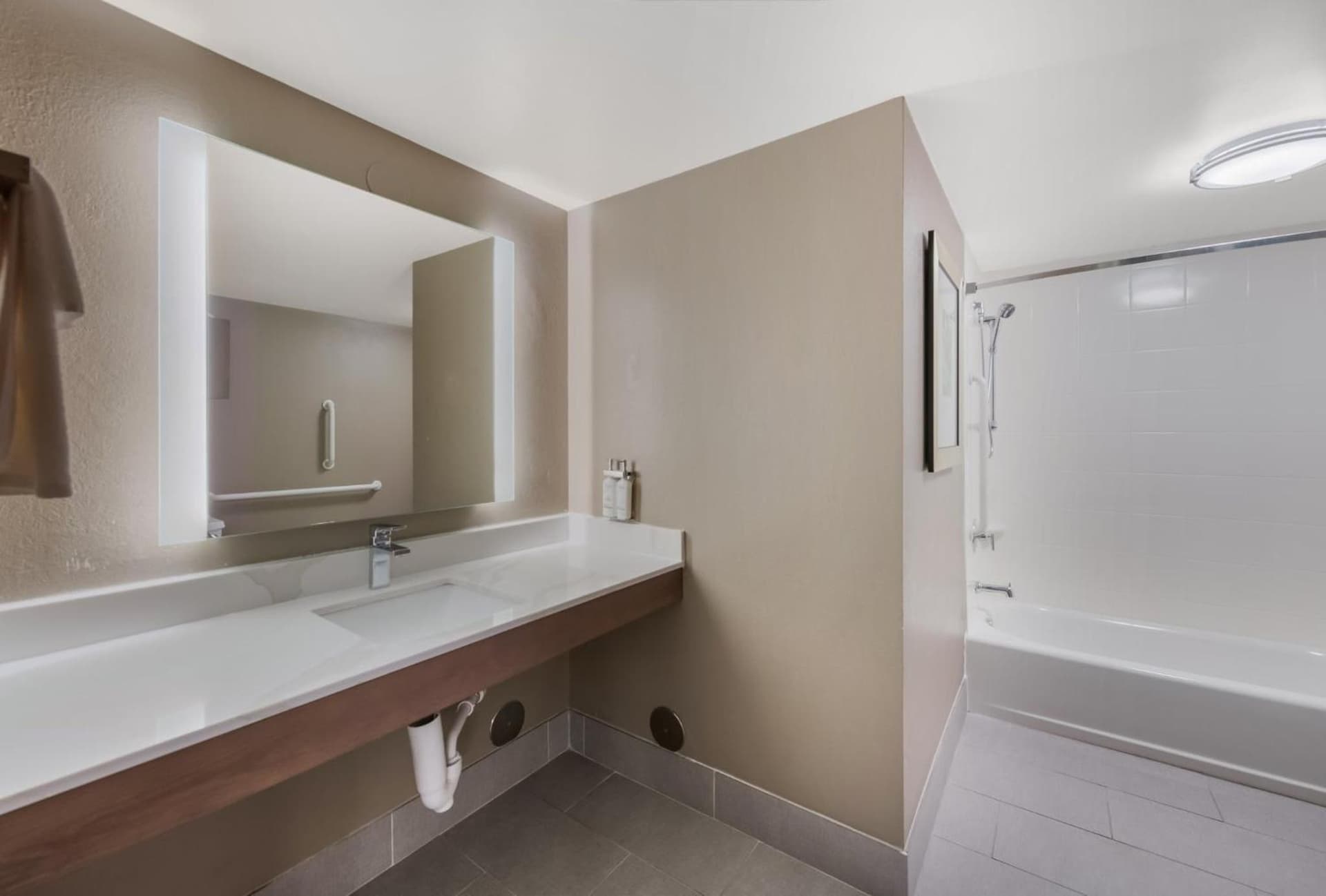 Staybridge Suites Chesapeake-Virginia Beach by IHG gallery photo in Chesapeake, VA — image 31