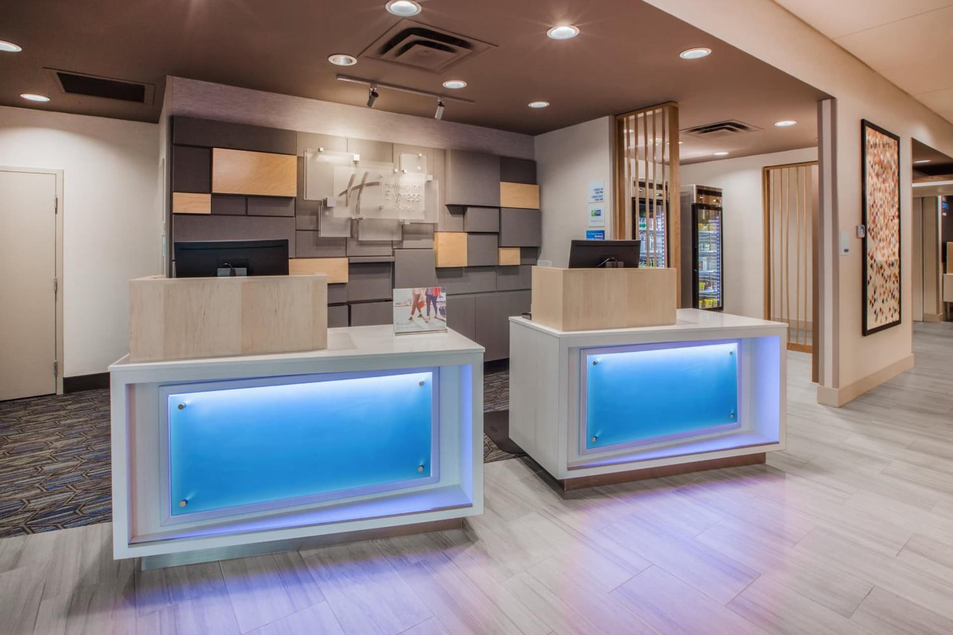 Holiday Inn Express & Suites Hayward - Castro Valley by IHG gallery photo in Hayward, CA — image 10