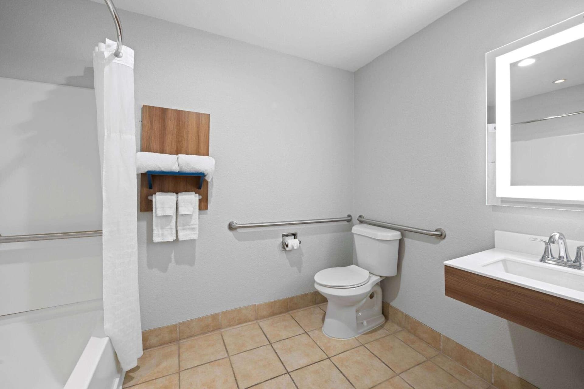 Microtel Inn & Suites by Wyndham of Houma gallery photo in Houma, LA — image 29