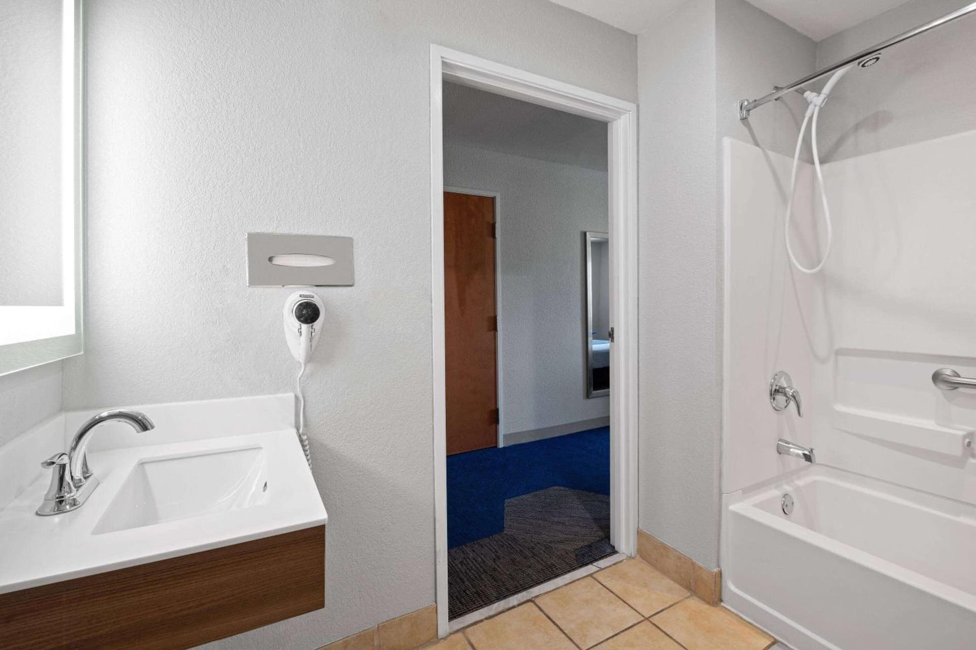 Microtel Inn & Suites by Wyndham of Houma gallery photo in Houma, LA — image 27
