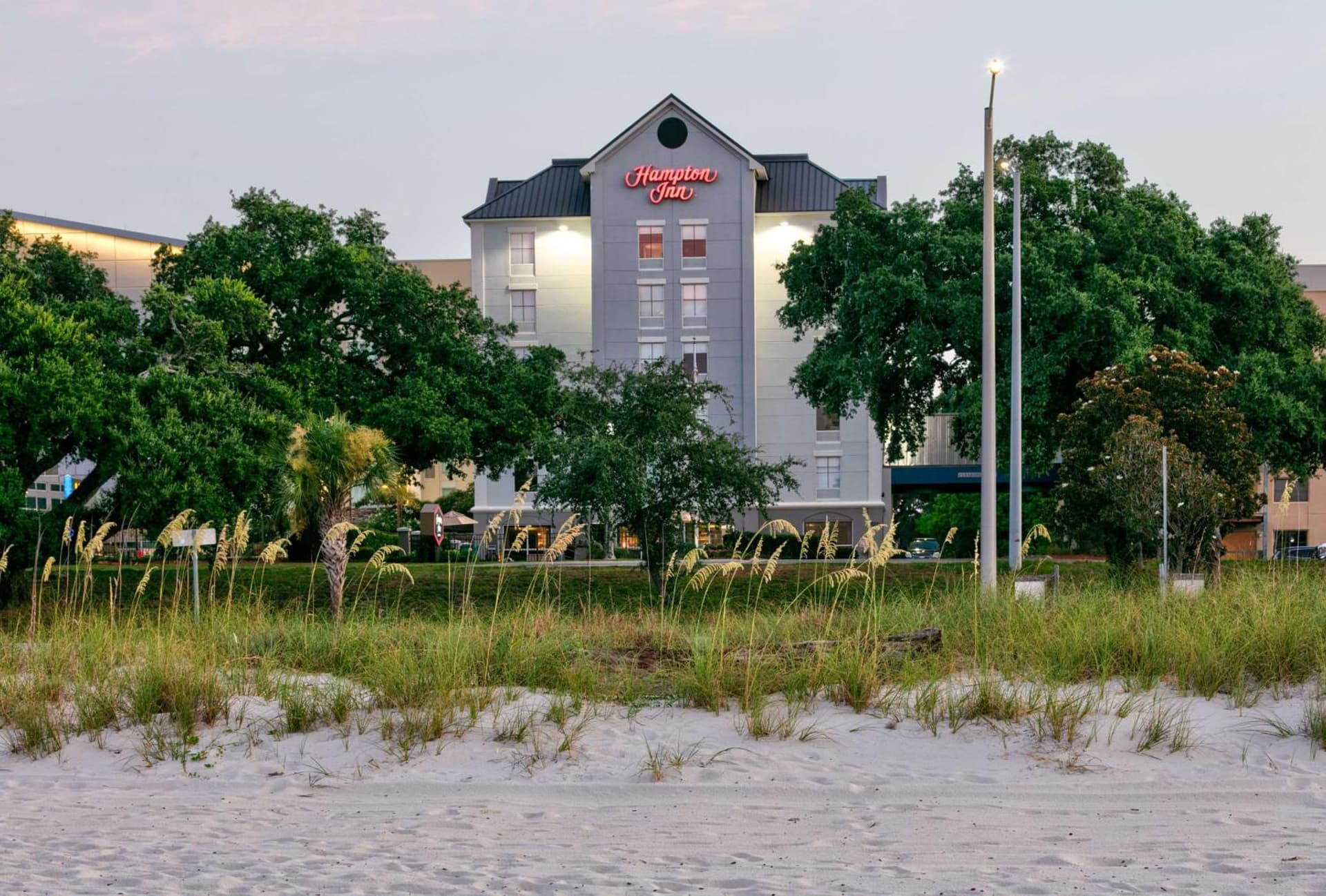 Hampton Inn Biloxi Beach Boulevard interior in Biloxi, MS — gallery photo 2