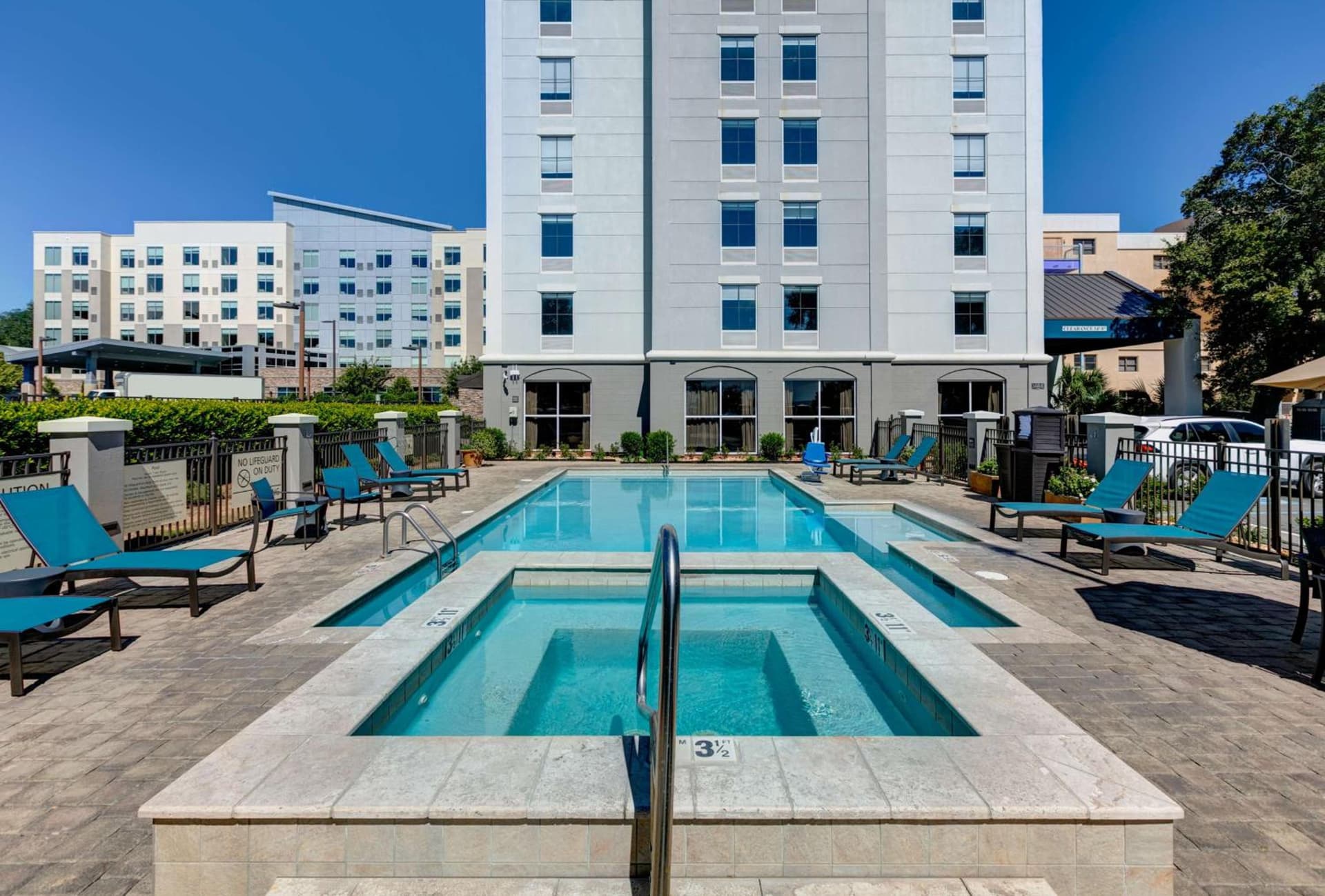 Hampton Inn Biloxi Beach Boulevard gallery photo in Biloxi, MS — image 41