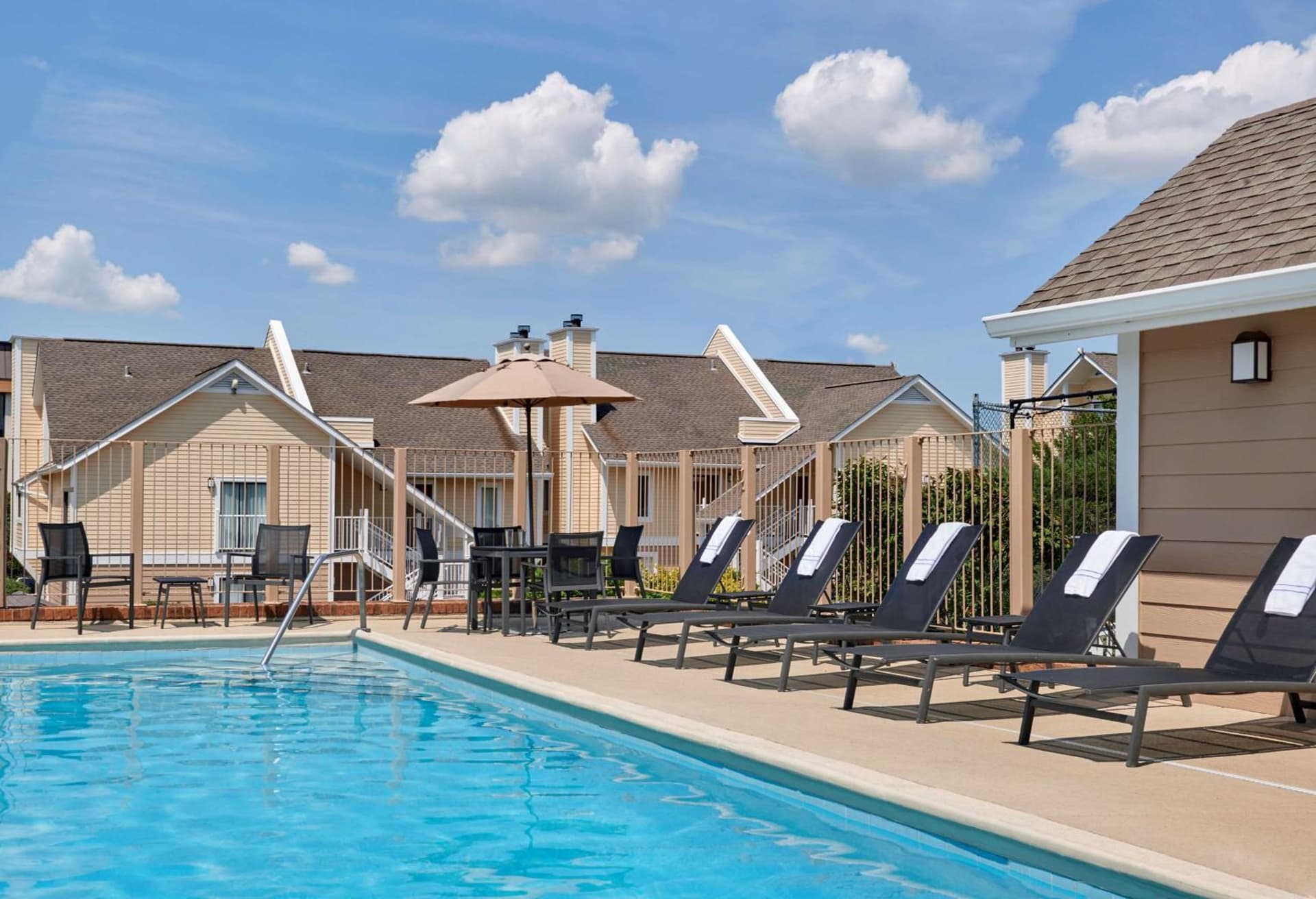 Sonesta ES Suites Wilmington - Newark gallery photo in Newark, DE — image 14