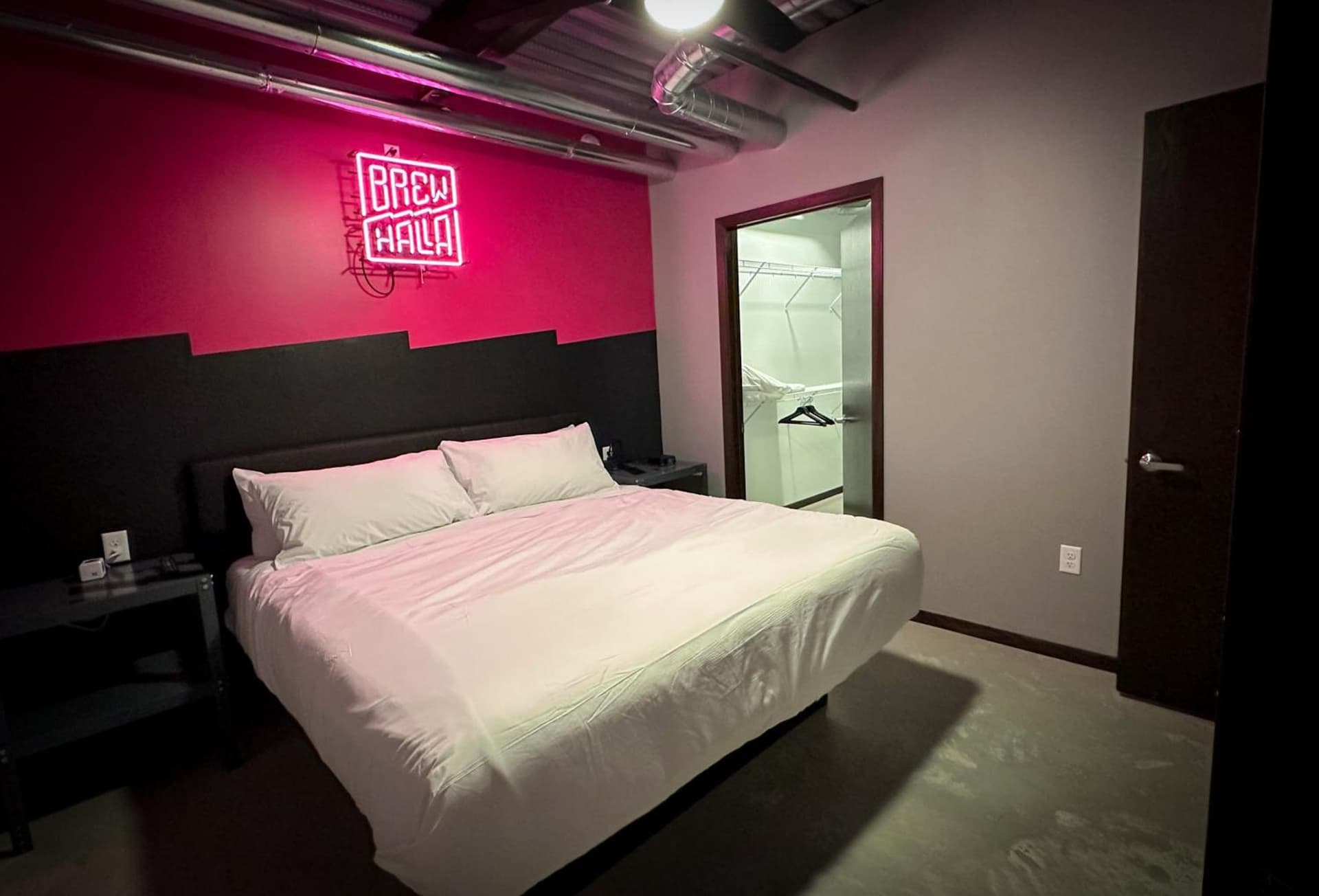 Brewhalla Hotel property views in Fargo, ND — gallery photo 3