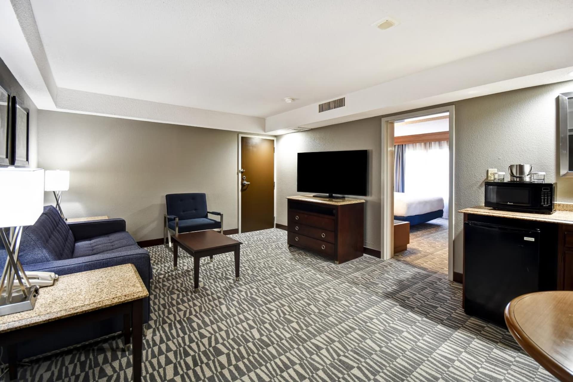 DoubleTree by Hilton Hotel Augusta gallery photo in Augusta, GA — image 18