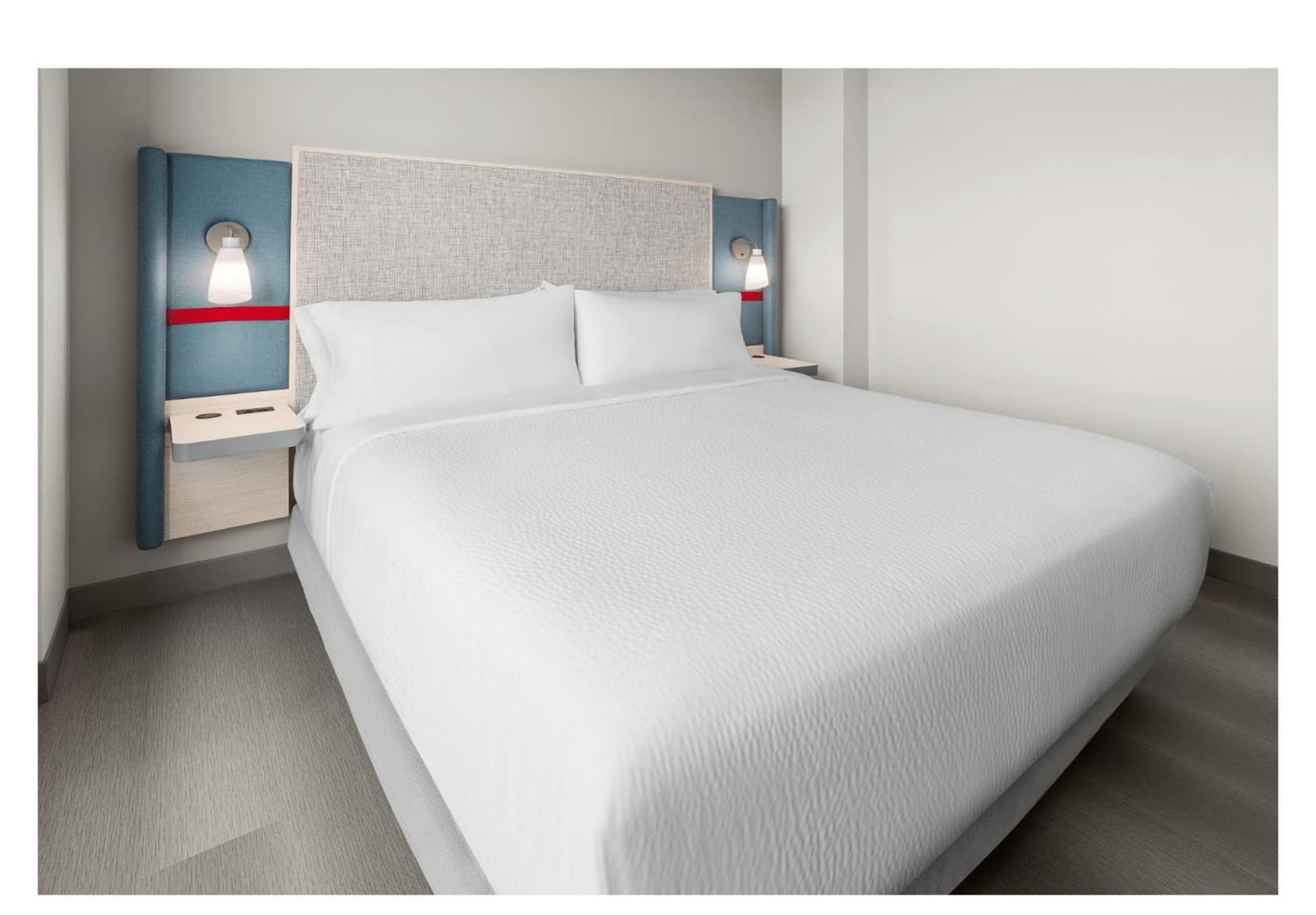 avid hotels - Brooklyn Dyker Heights by IHG gallery photo in Brooklyn, NY — image 29