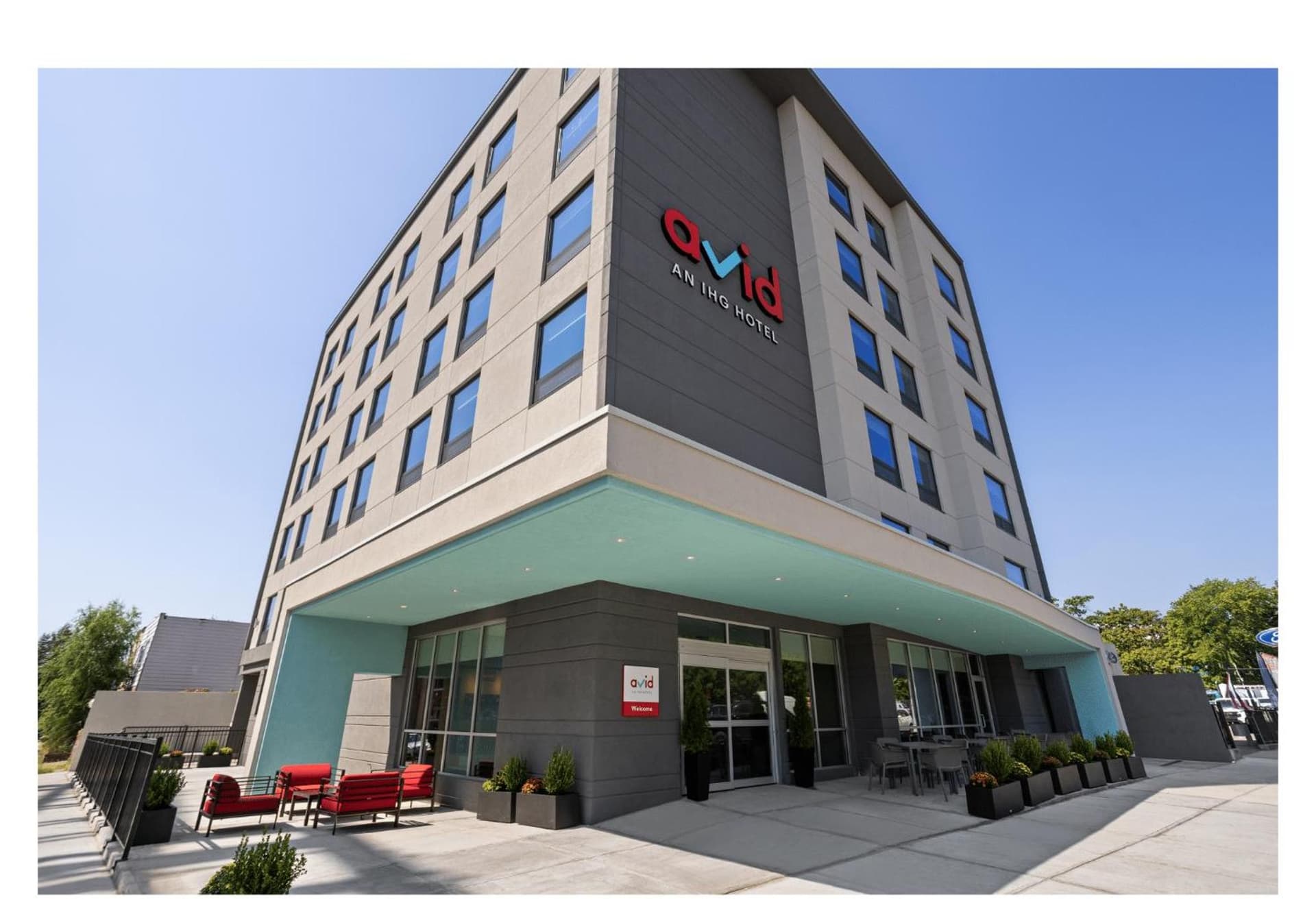 avid hotels - Brooklyn Dyker Heights by IHG gallery photo in Brooklyn, NY — image 59