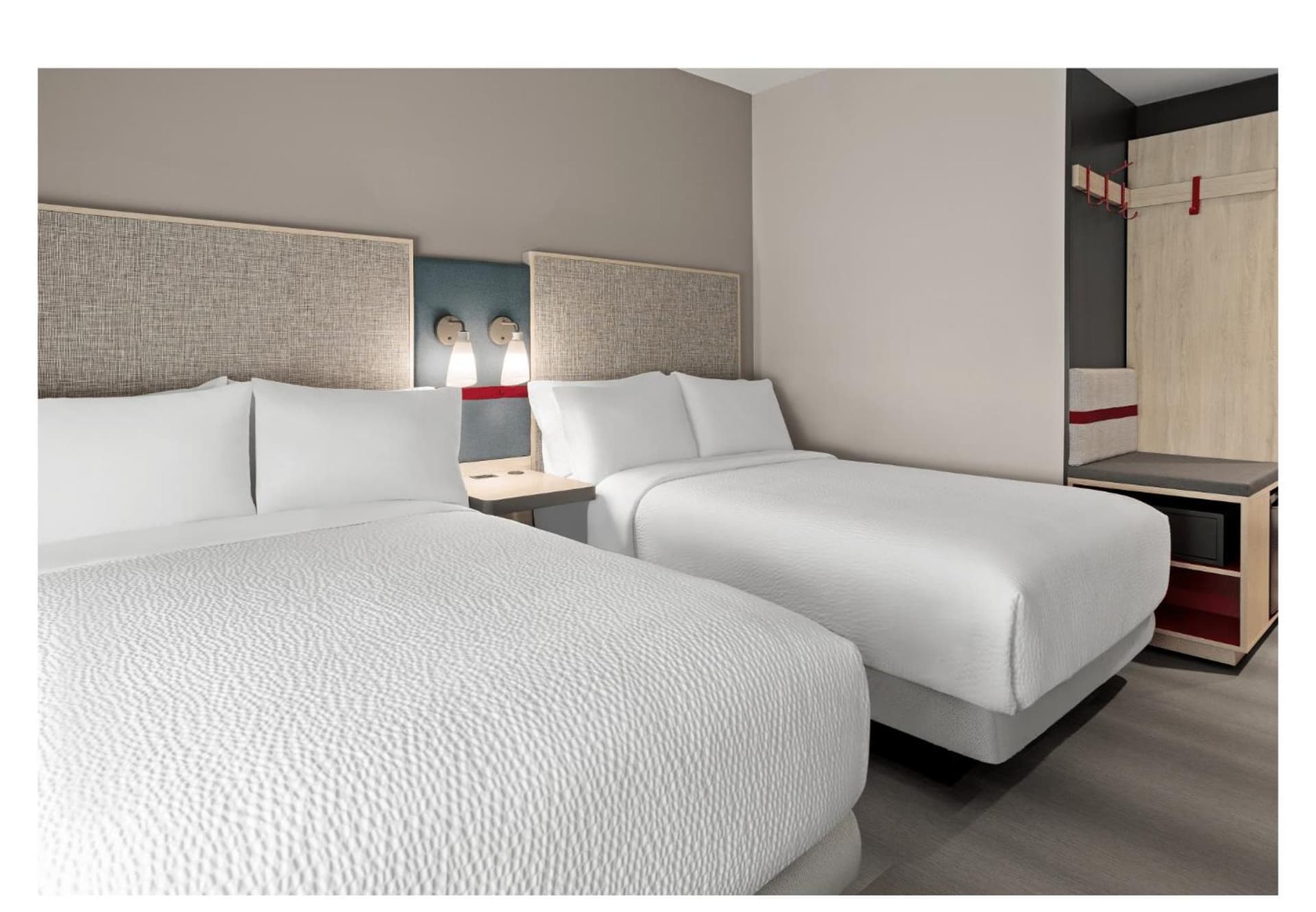 avid hotels - Brooklyn Dyker Heights by IHG gallery photo in Brooklyn, NY — image 30