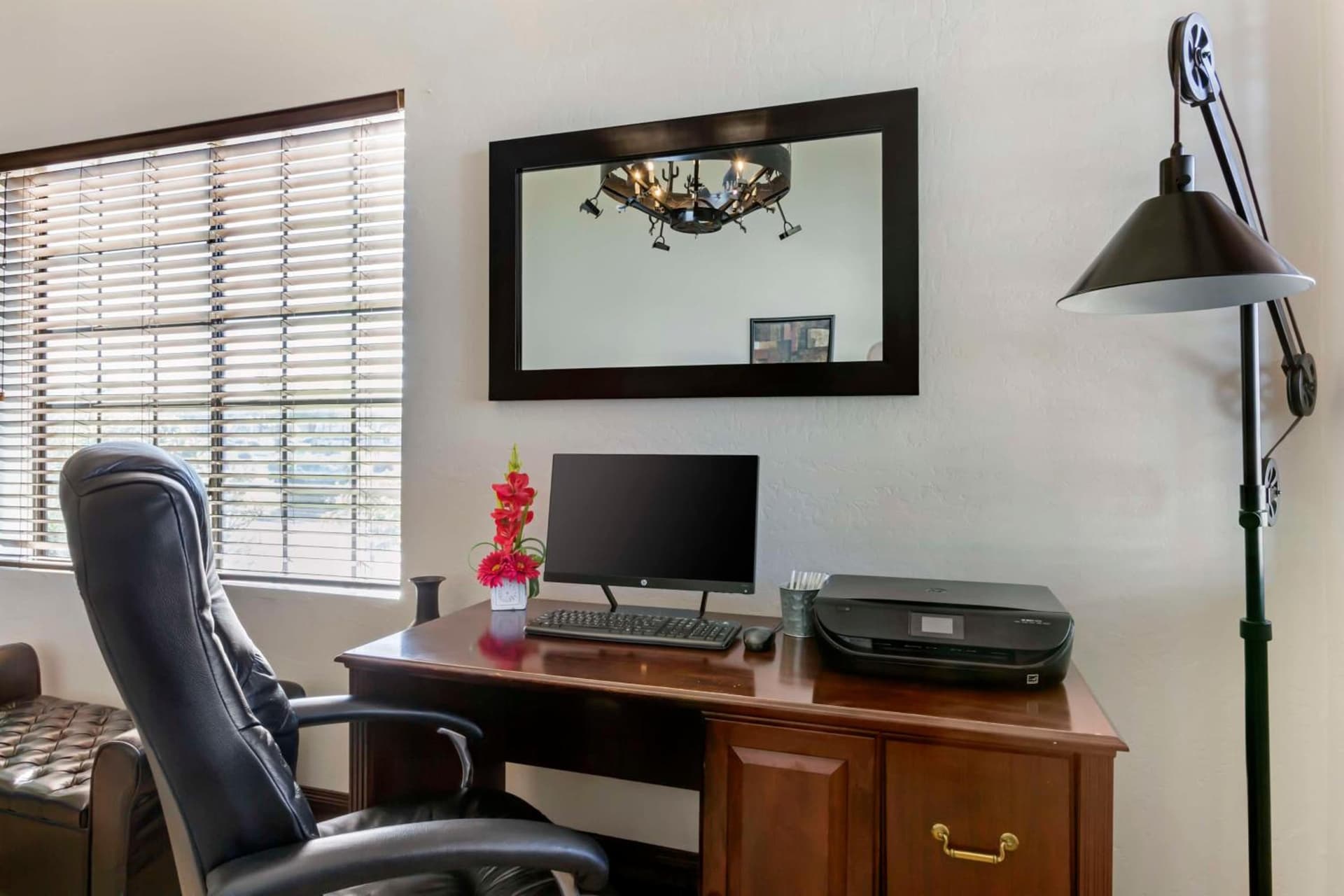 Best Western Superstition Springs Inn gallery photo in Mesa, AZ — image 12