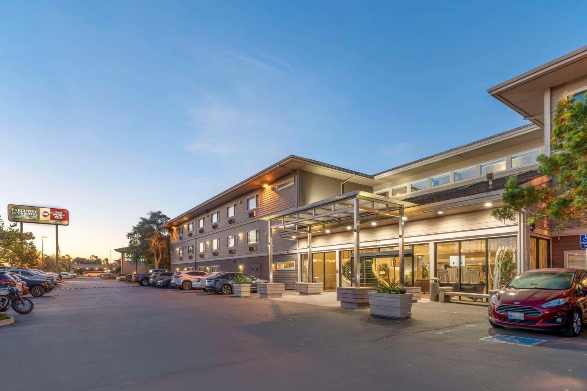 Best Western Plus Bayside Hotel gallery photo in Oakland, CA — image 23