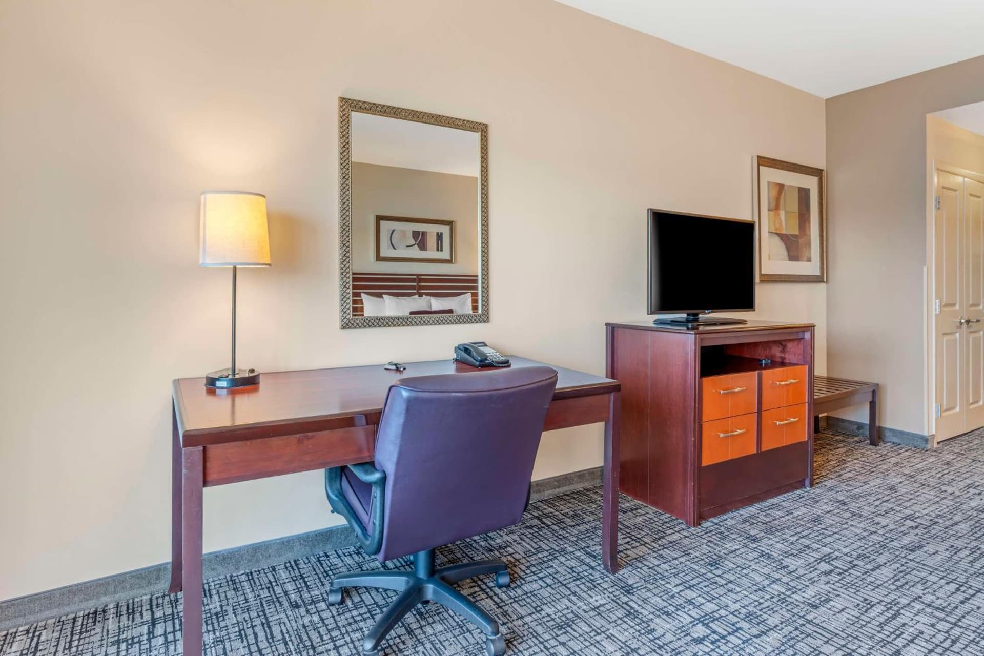 Best Western Plus Bayside Hotel gallery photo in Oakland, CA — image 10