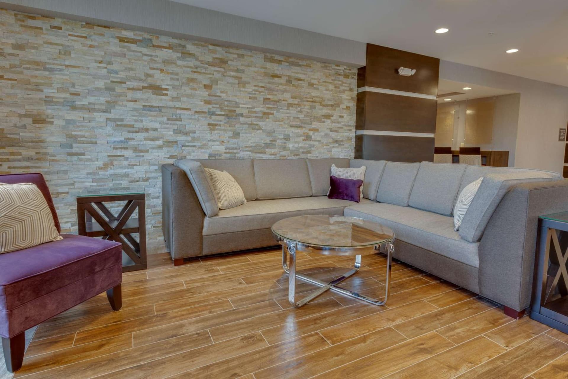 Drury Inn & Suites Overland Park gallery photo in Overland Park, KS — image 6