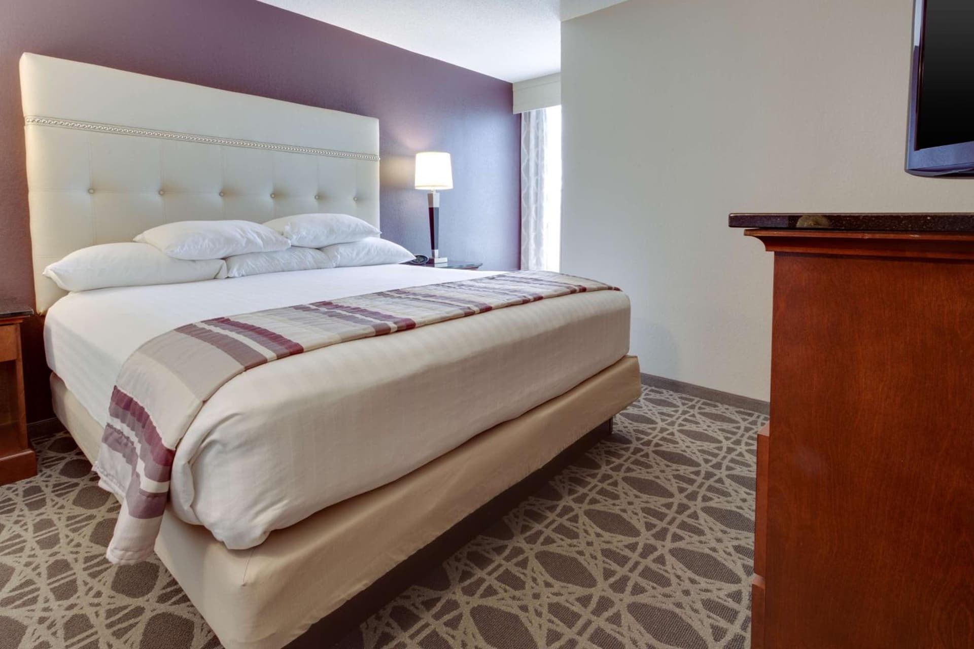 Drury Inn & Suites Overland Park gallery photo in Overland Park, KS — image 13