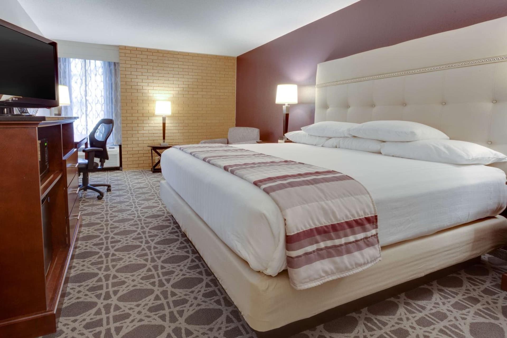 Drury Inn & Suites Overland Park gallery photo in Overland Park, KS — image 34