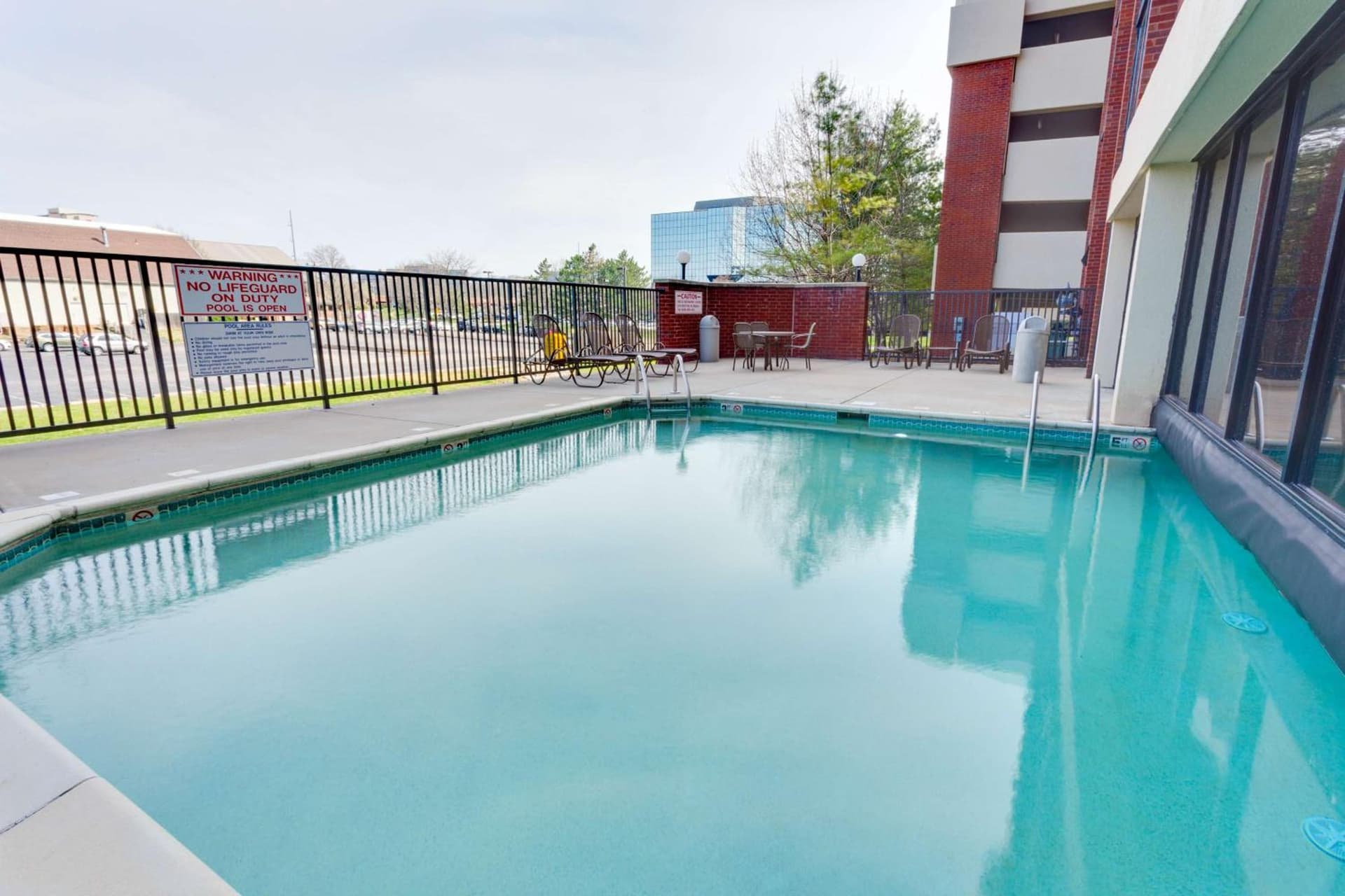 Drury Inn & Suites Overland Park gallery photo in Overland Park, KS — image 22