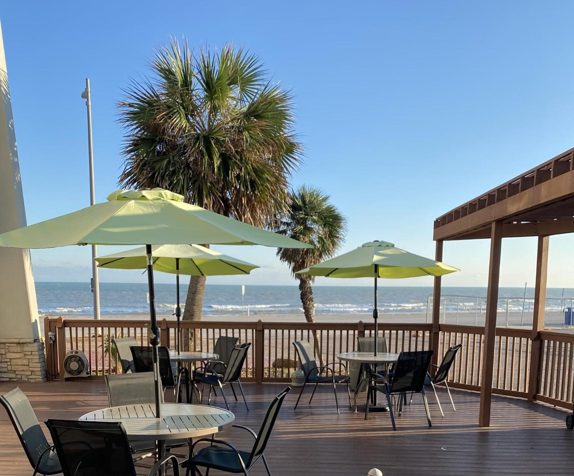 Wingate by Wyndham Galveston Beachfront at the Seawall gallery photo in Galveston, TX — image 39