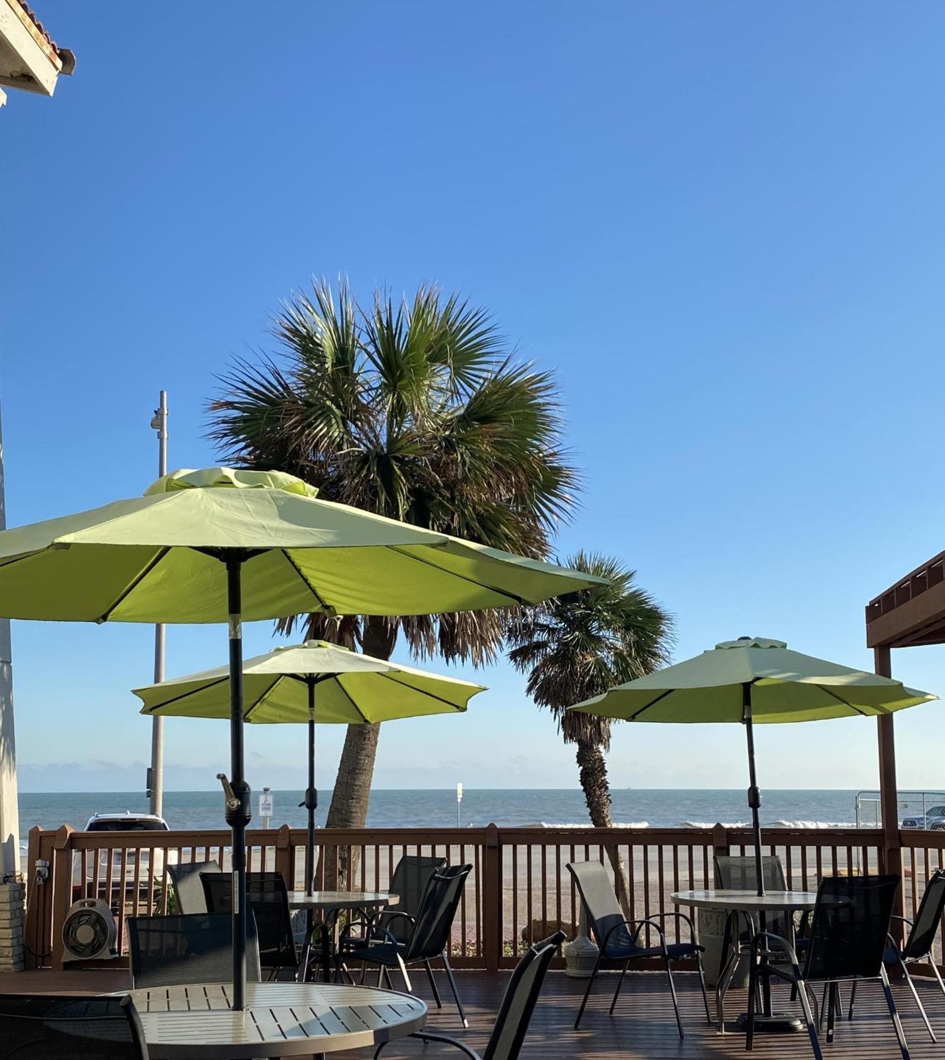 Wingate by Wyndham Galveston Beachfront at the Seawall gallery photo in Galveston, TX — image 5