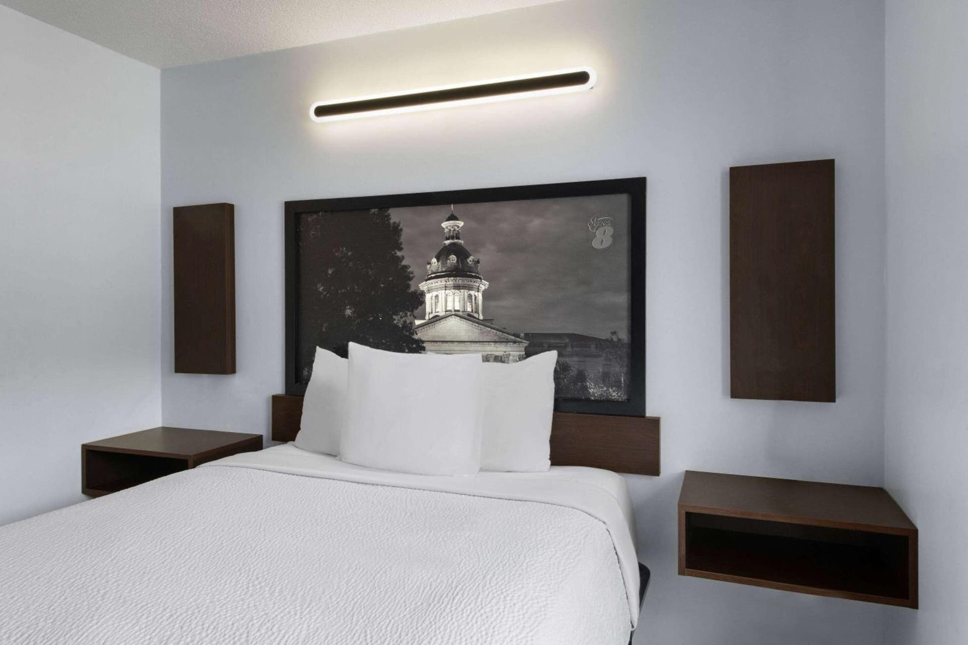 Super 8 by Wyndham Harbison/Parkridge Hospital gallery photo in Columbia, SC — image 5
