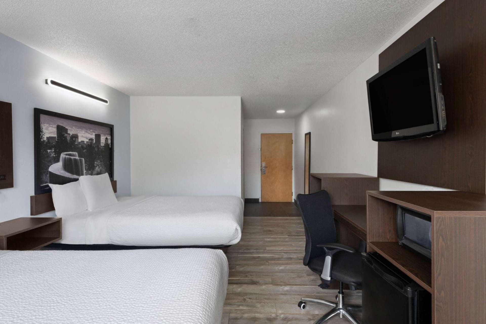 Super 8 by Wyndham Harbison/Parkridge Hospital gallery photo in Columbia, SC — image 23