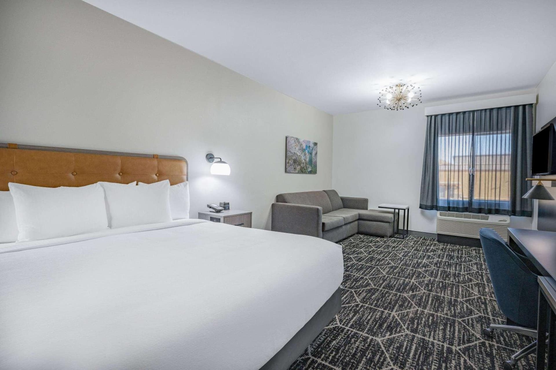 La Quinta Inn & Suites by Wyndham Yucaipa gallery photo in Yucaipa, CA — image 27