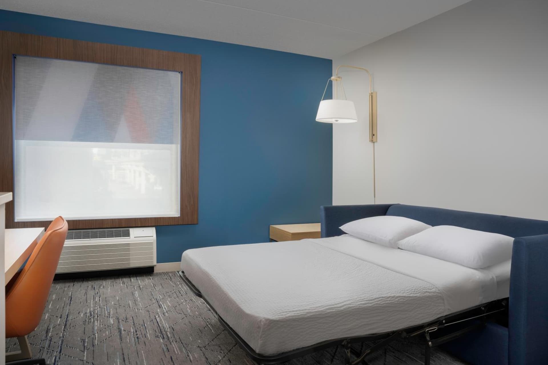 Holiday Inn Express & Suites Pittsburgh North Shore by IHG gallery photo in Pittsburgh, PA — image 54
