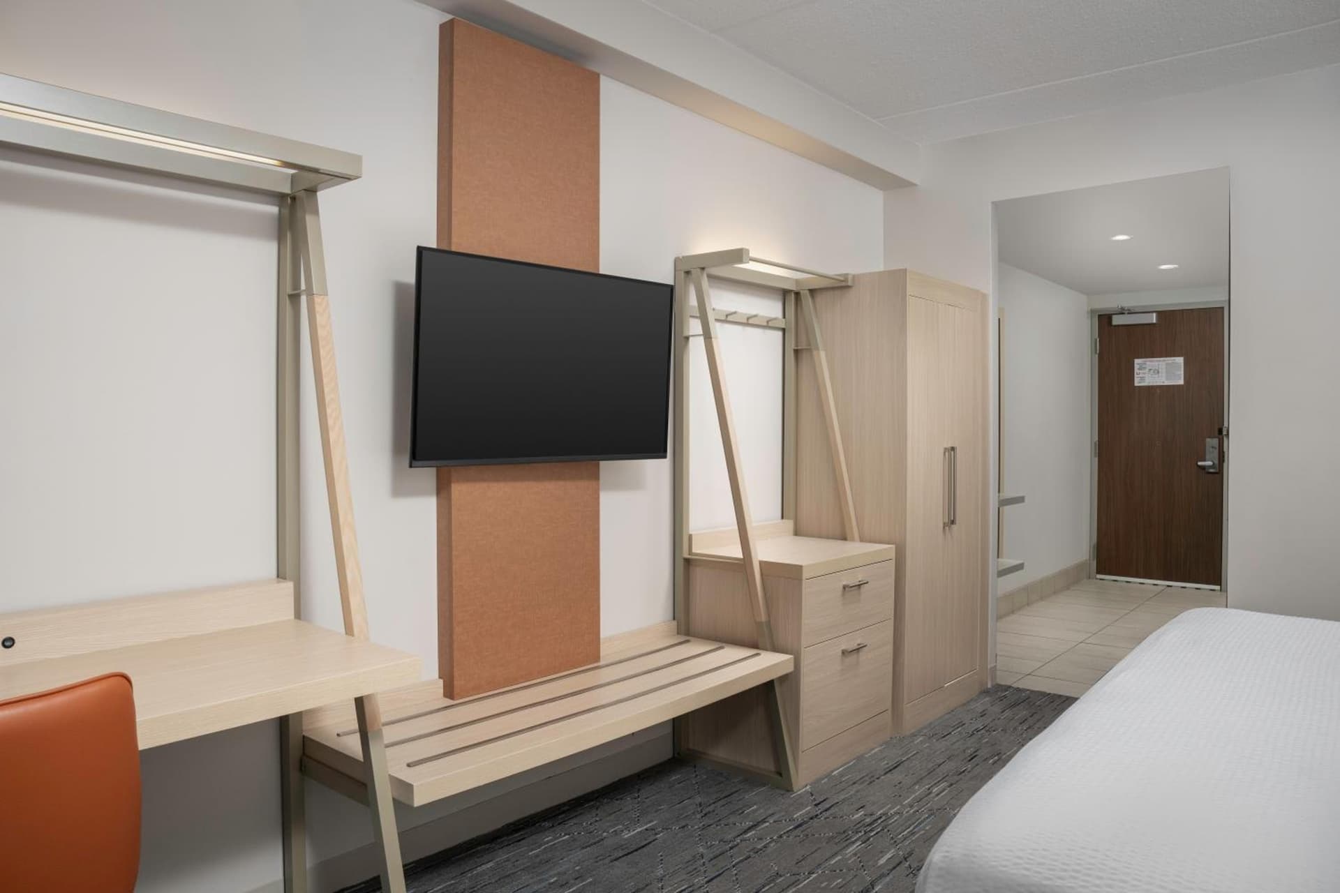 Holiday Inn Express & Suites Pittsburgh North Shore by IHG gallery photo in Pittsburgh, PA — image 40