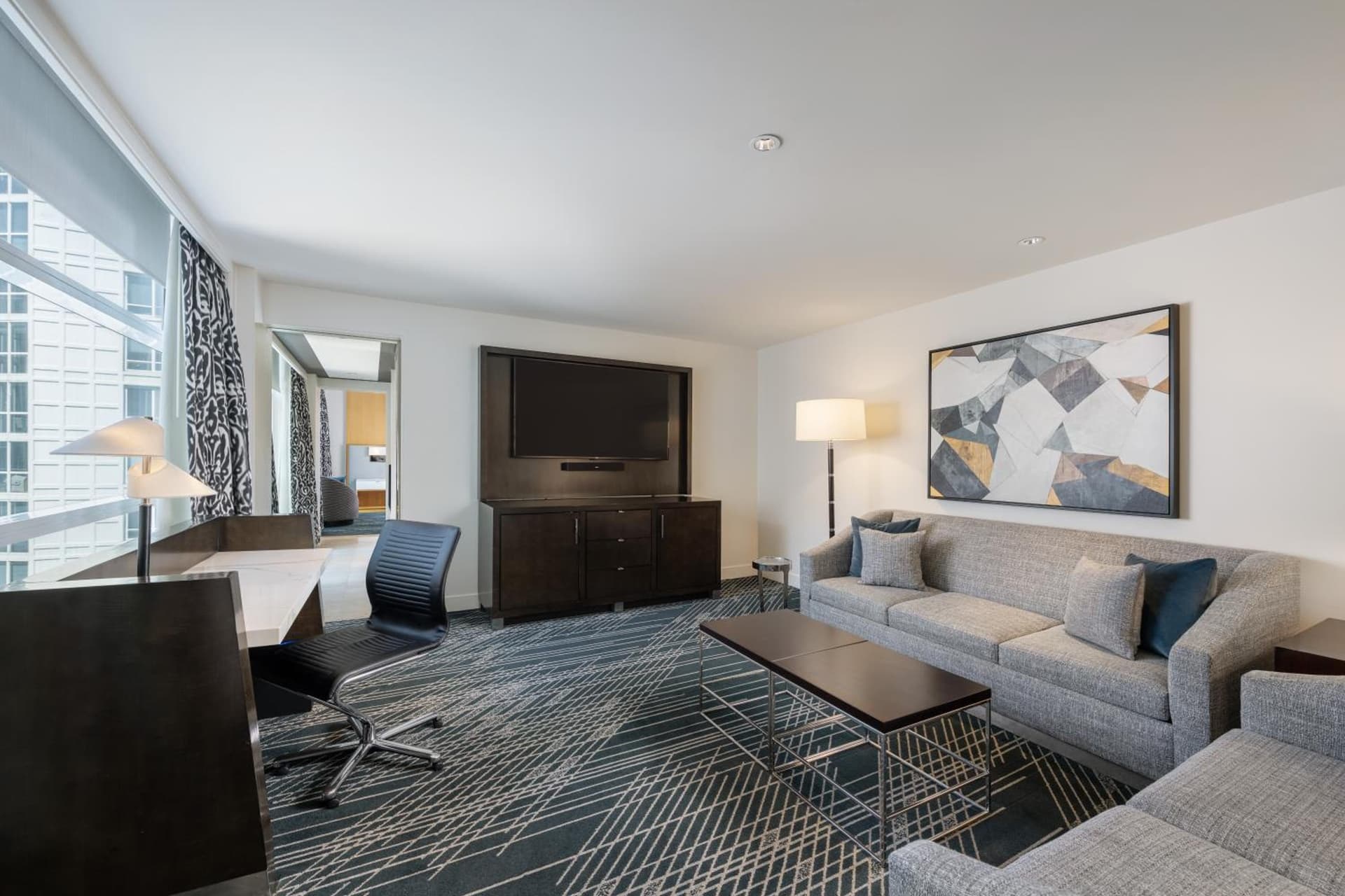 Sofitel Chicago Magnificent Mile gallery photo in Chicago, IL — image 61