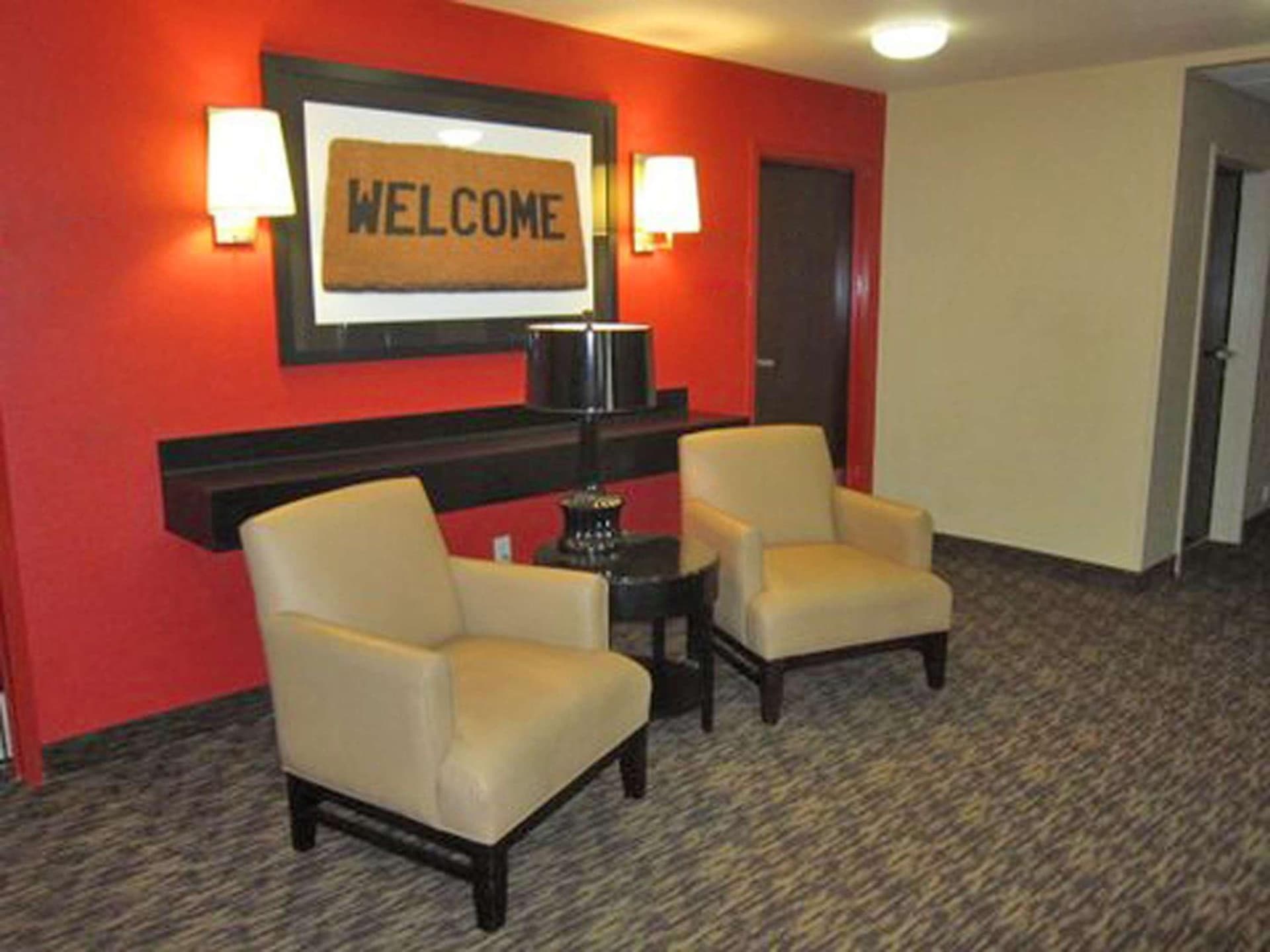 Extended Stay America Suites - Austin - Southwest interior in Austin, TX — gallery photo 2