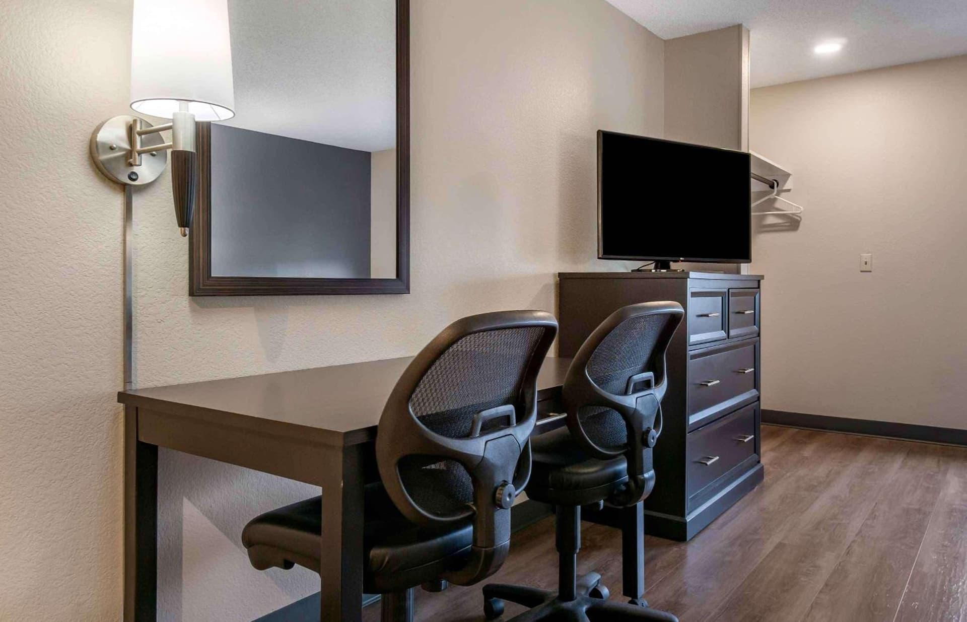 Extended Stay America Premier Suites - Seattle - Bellevue - Downtown gallery photo in Bellevue, WA — image 45