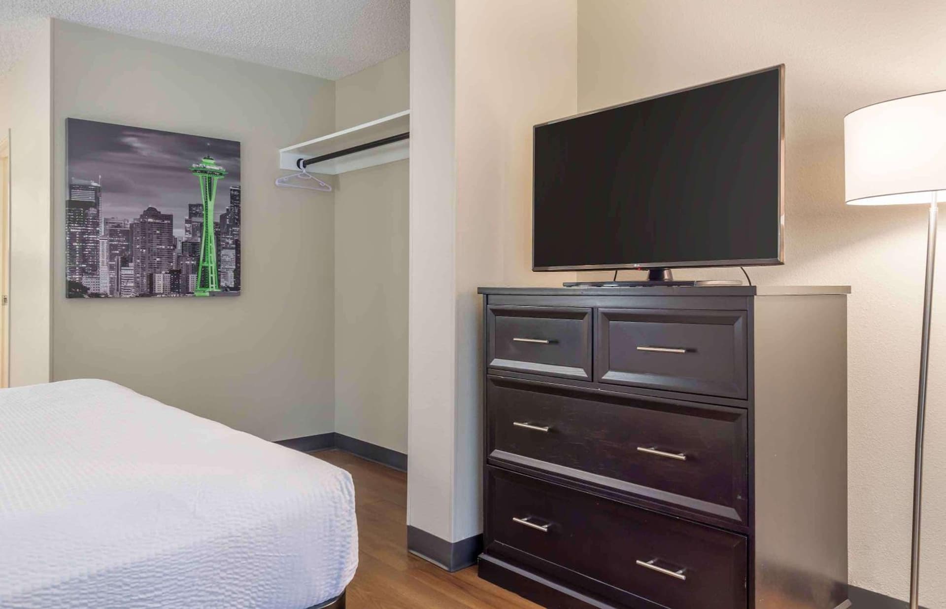 Extended Stay America Suites - Seattle - Redmond gallery photo in Bellevue, WA — image 41