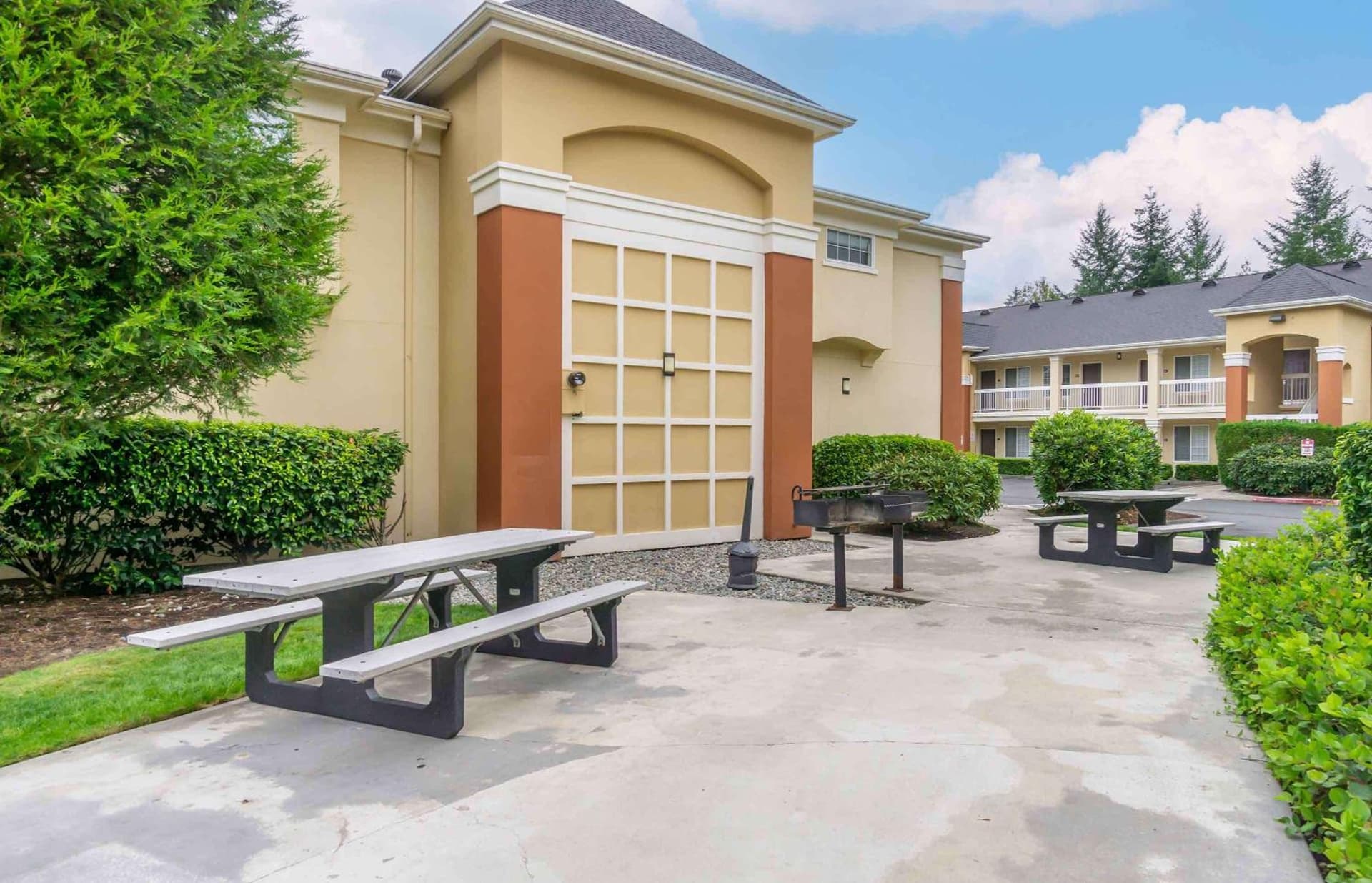 Extended Stay America Suites - Seattle - Redmond gallery photo in Bellevue, WA — image 13