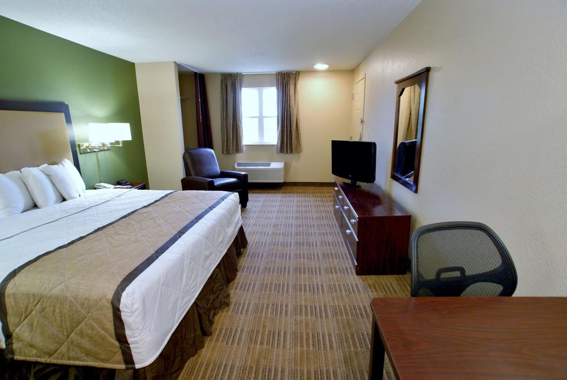 Extended Stay America Select Suites - Denver - Lakewood South gallery photo in Lakewood, CO — image 39
