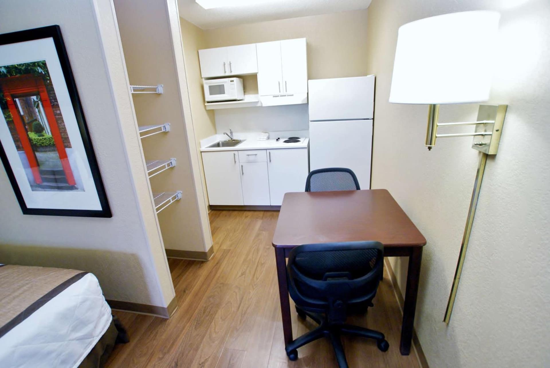 Extended Stay America Select Suites - Denver - Lakewood South gallery photo in Lakewood, CO — image 47