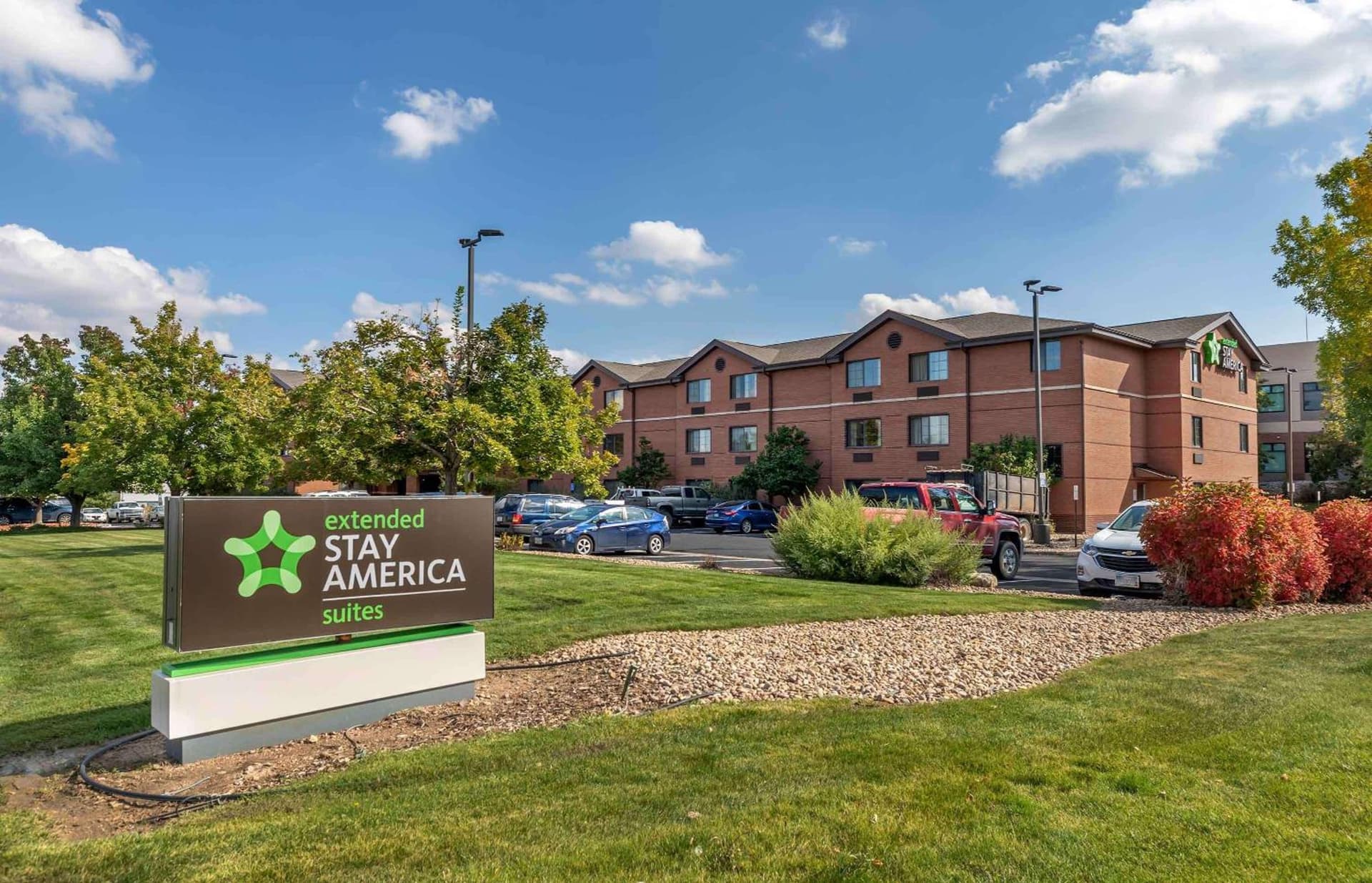 Extended Stay America Select Suites - Denver - Tech Center South property views in Centennial, CO — gallery photo 3