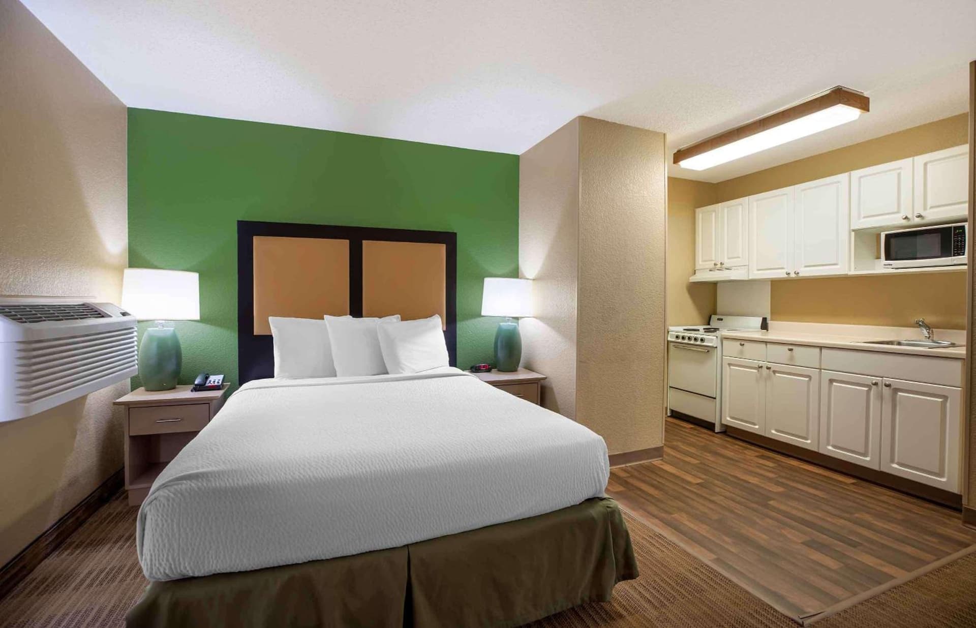 Extended Stay America Select Suites - Denver - Tech Center South gallery photo in Centennial, CO — image 8
