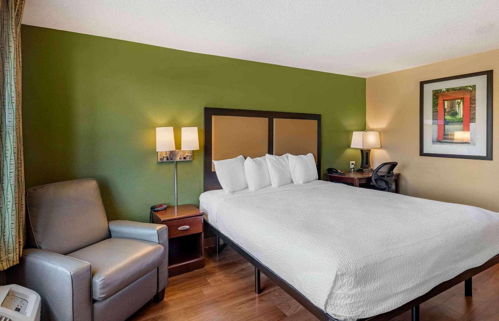 Extended Stay America Suites - Denver - Westminster gallery photo in Westminster, CO — image 15